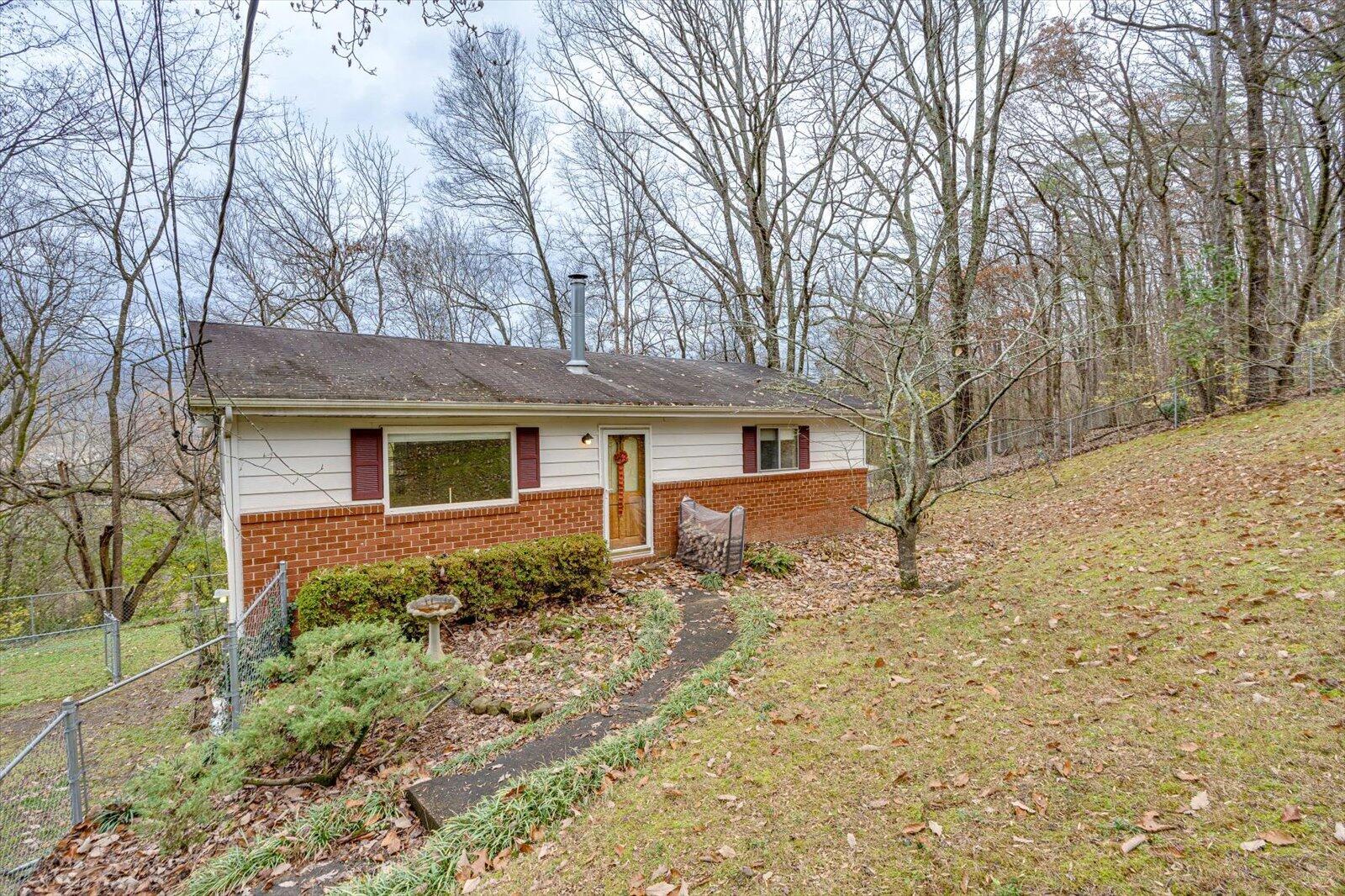 307 Freudenburg Lane