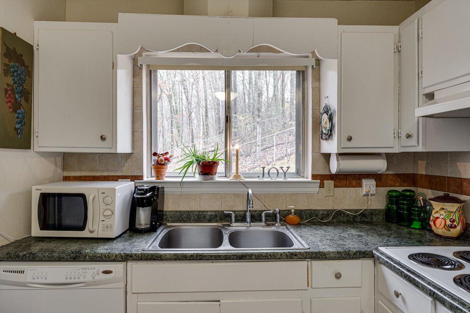 307 Freudenburg Lane