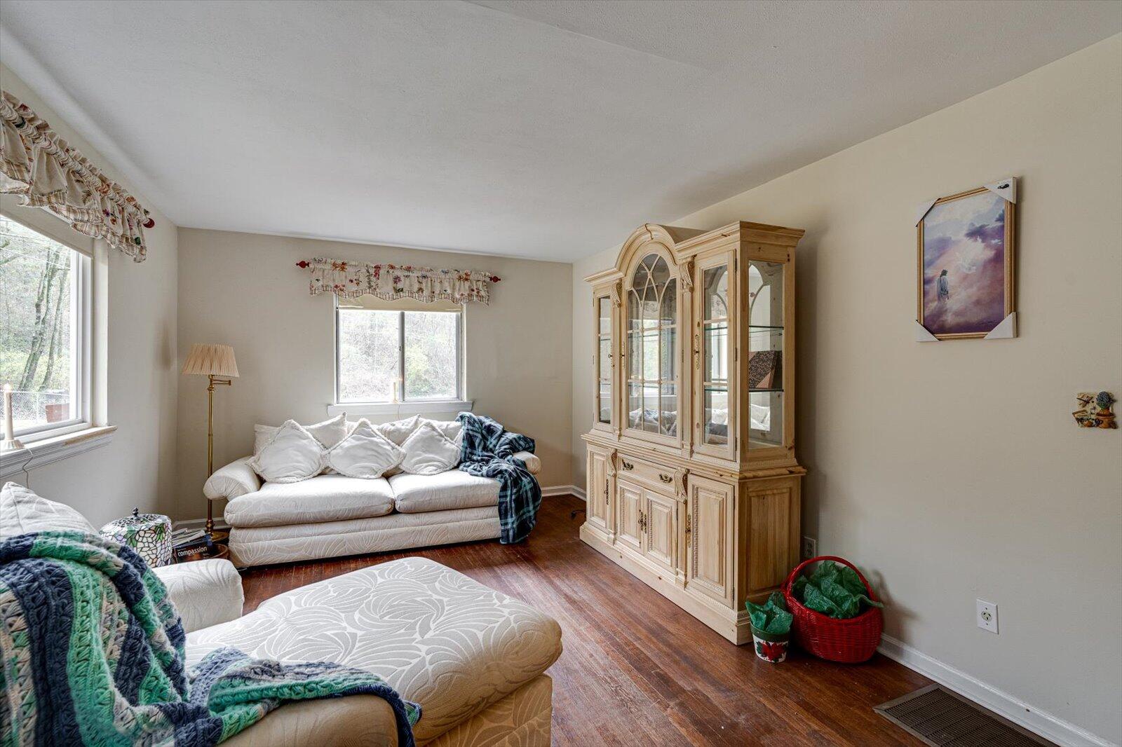 307 Freudenburg Lane