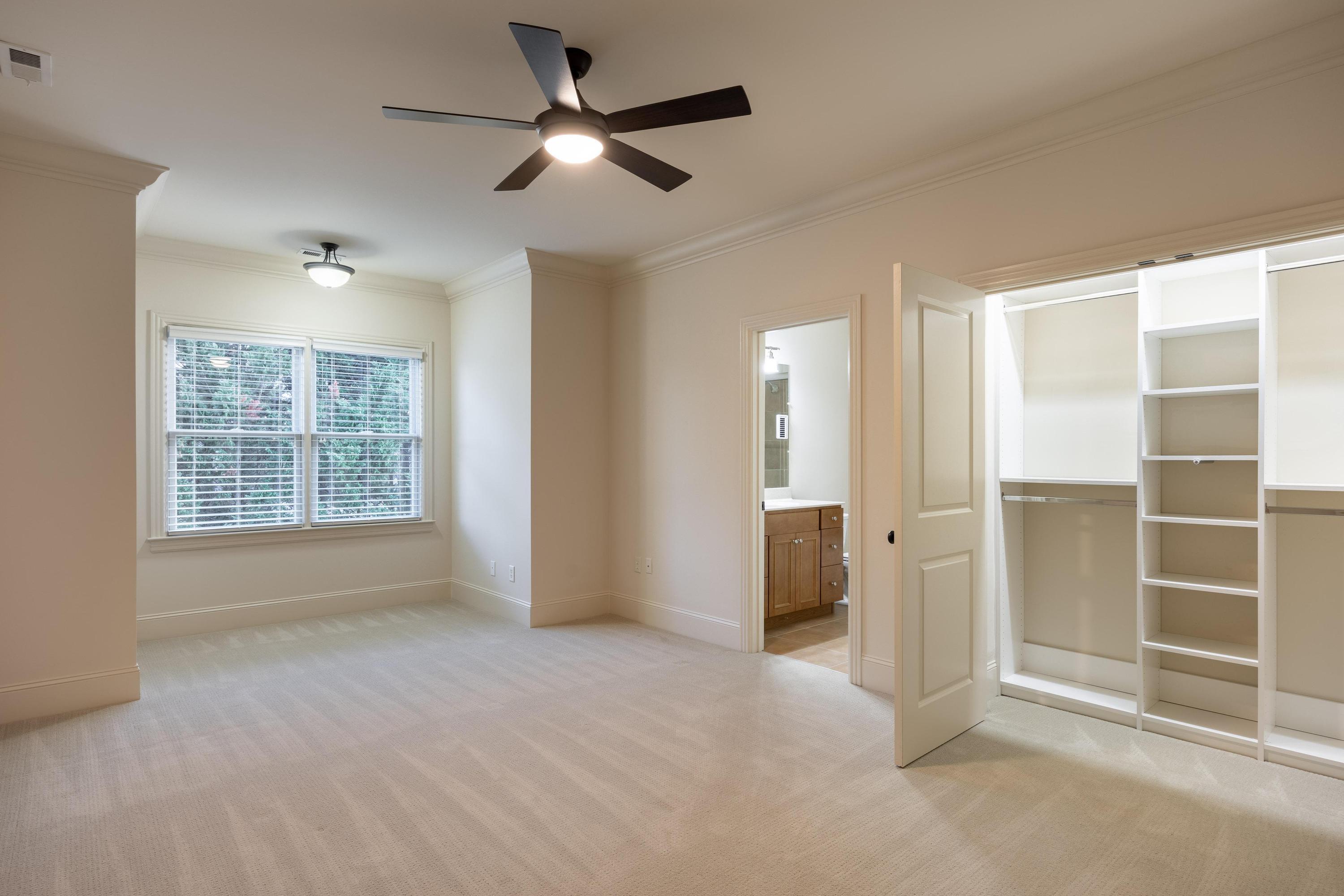 3298 Reflecting Drive