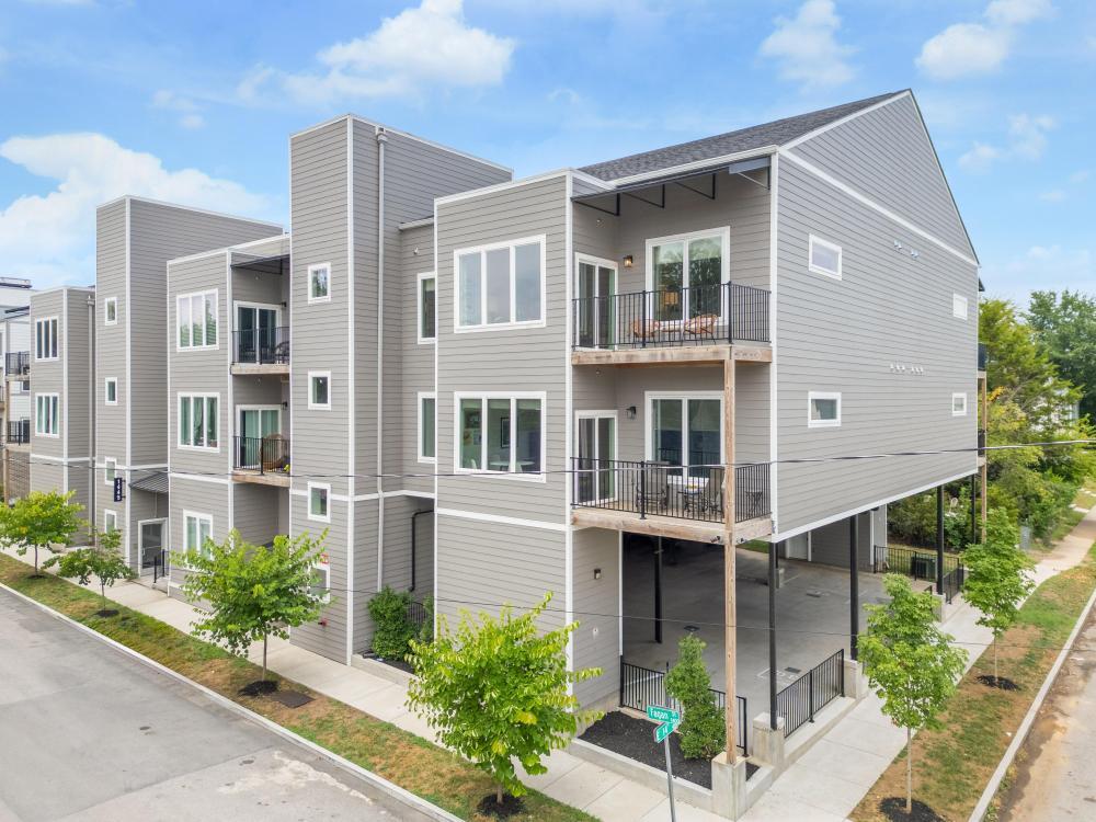 1445 Fagan Street, 212