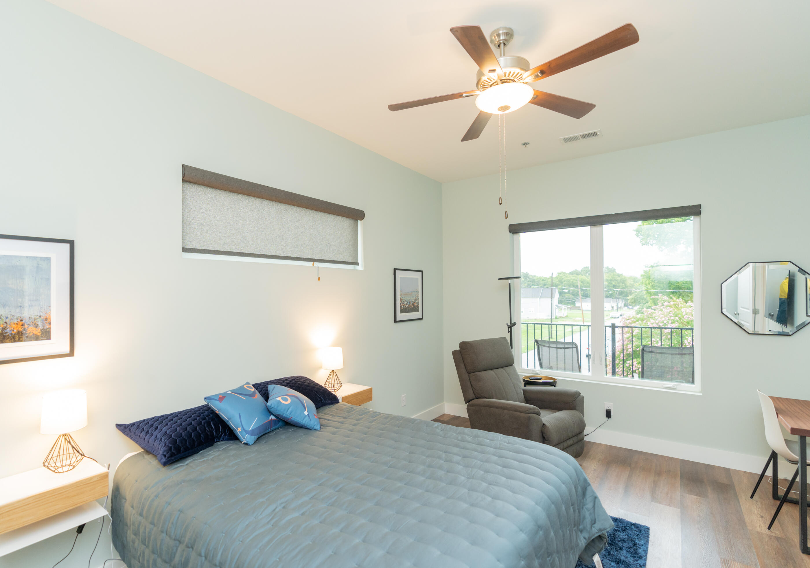 1445 Fagan Street, 212