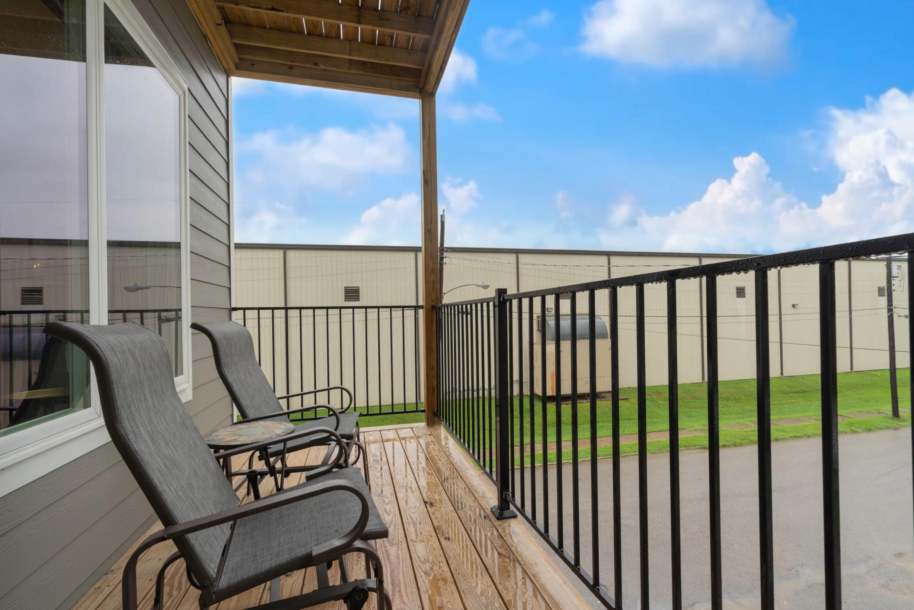 1445 Fagan Street, 212