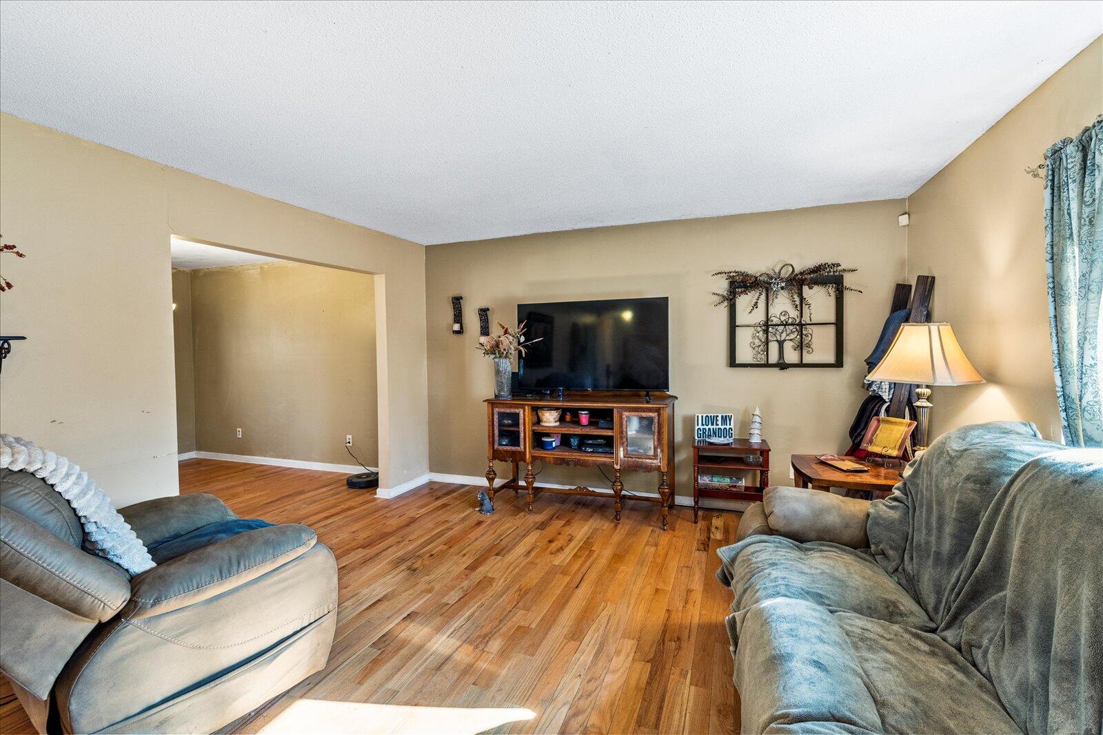 132 Brownwood Circle