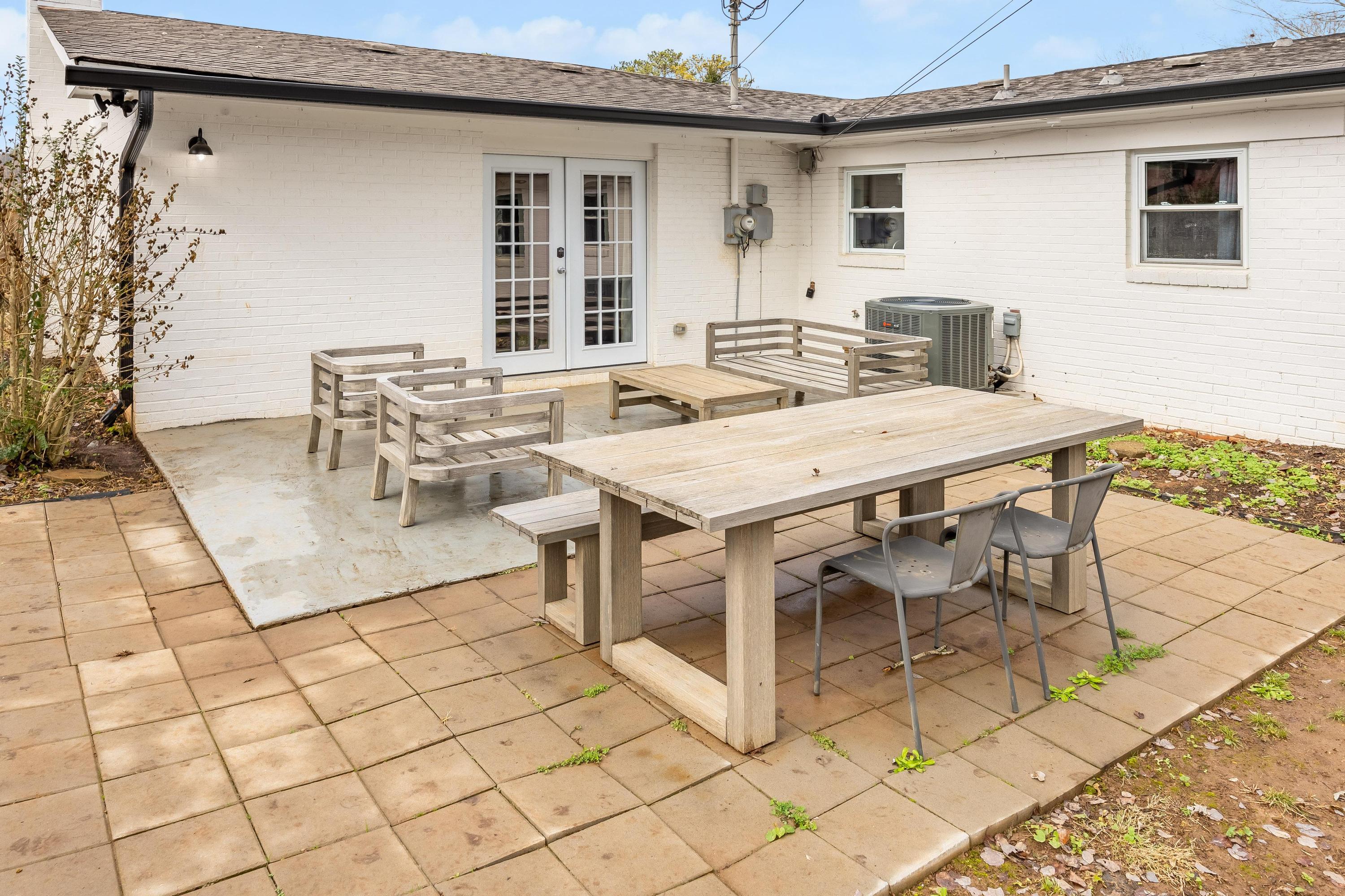 1243 Durham Drive