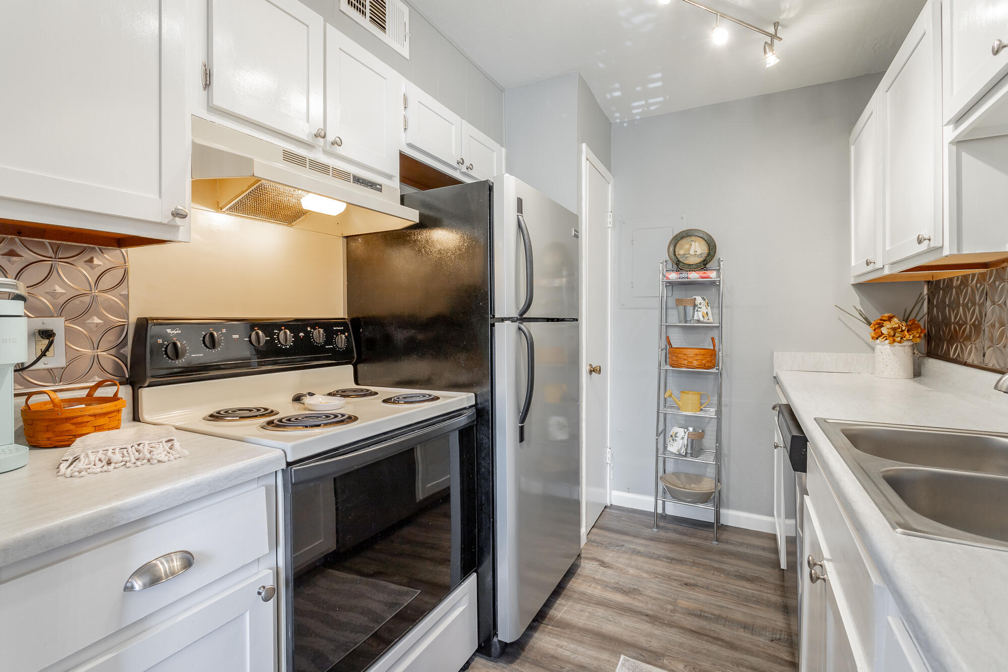 900 Mountain Creek Road, A 12