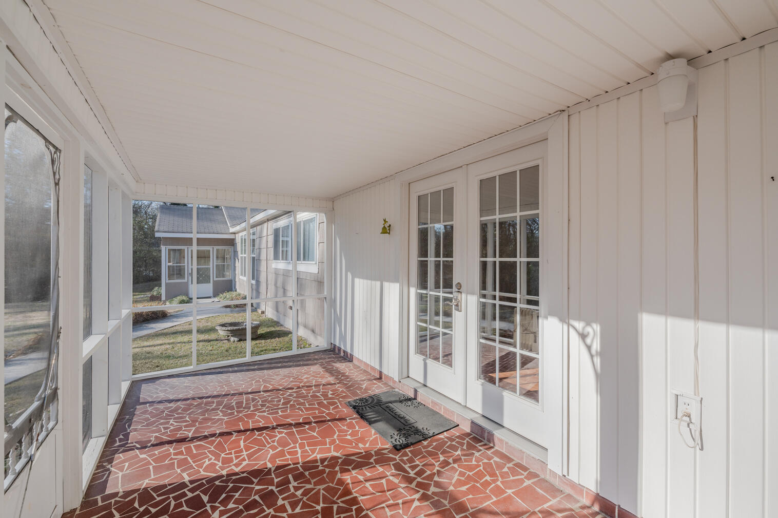 324 Five Points Road