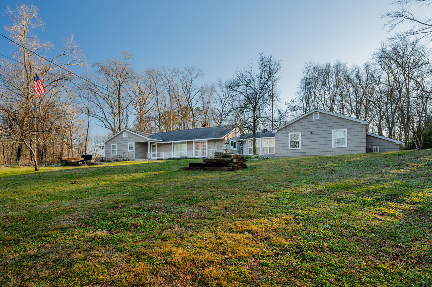 324 Five Points Road