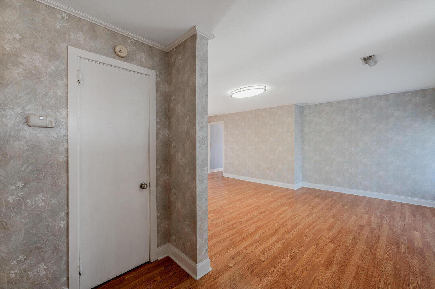 324 Five Points Road