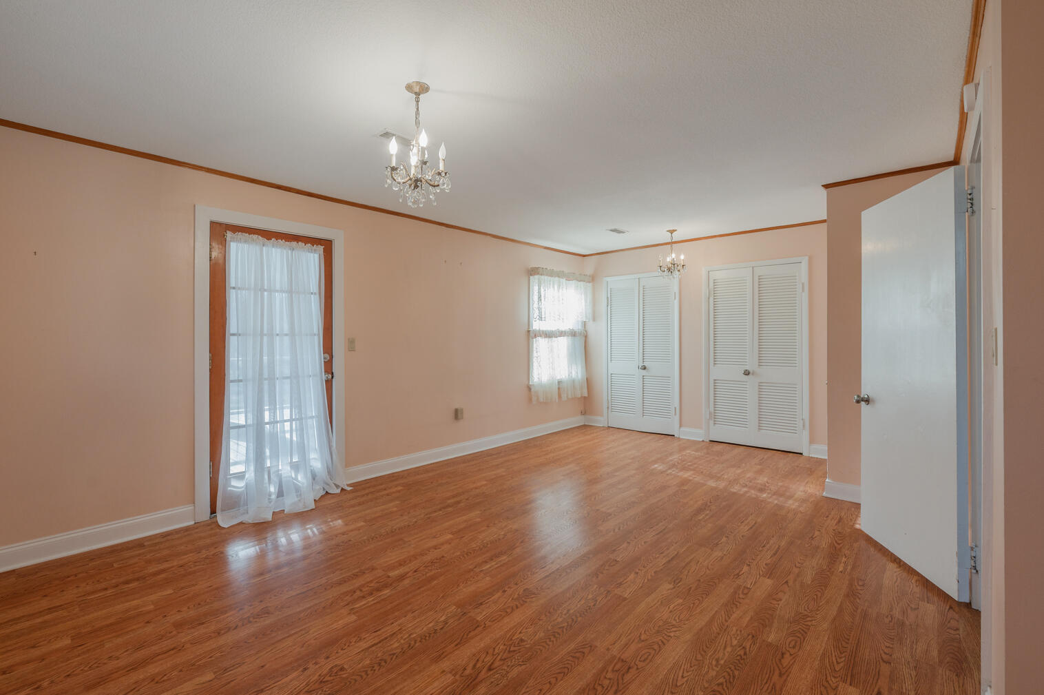 324 Five Points Road