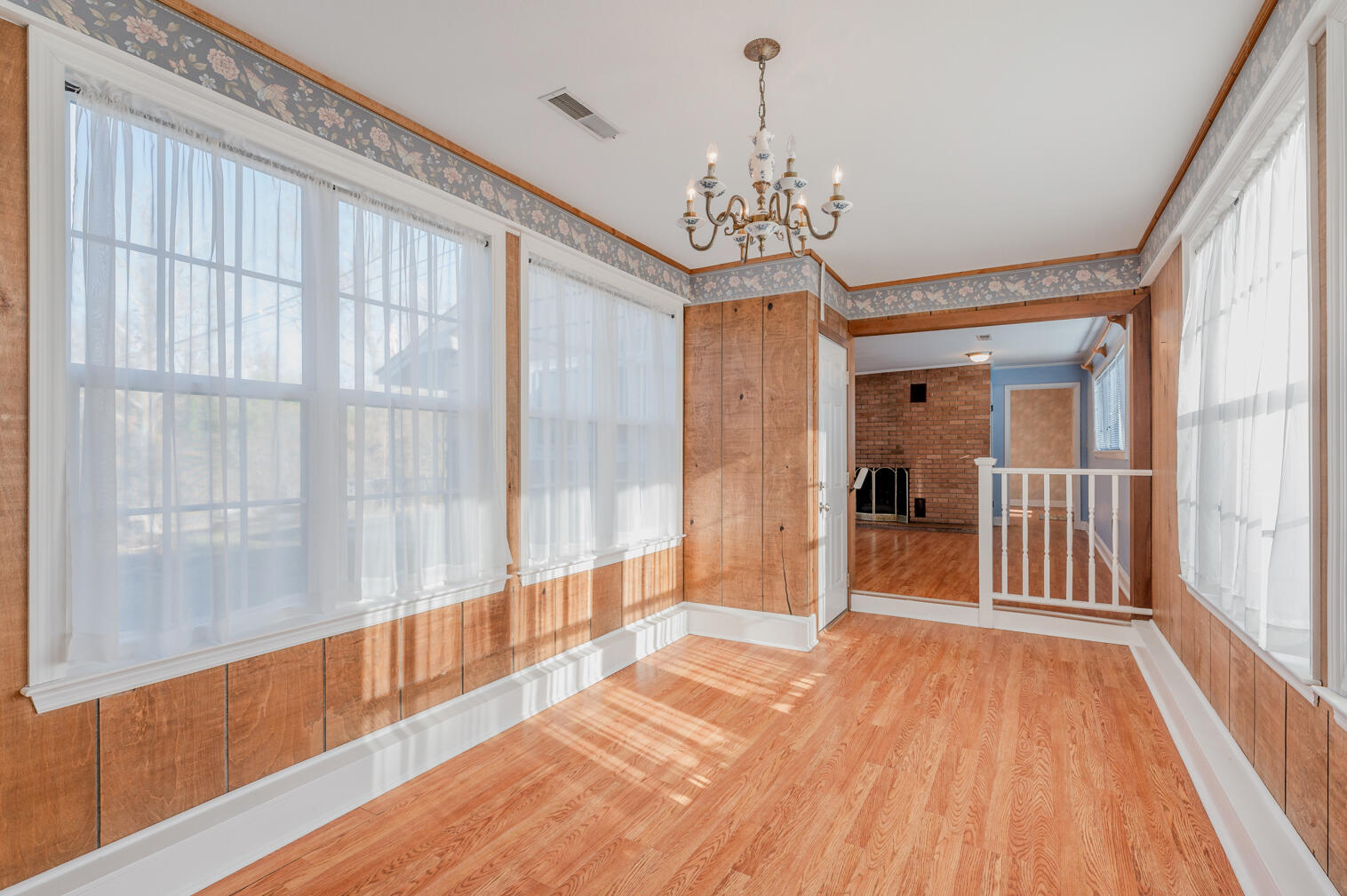 324 Five Points Road