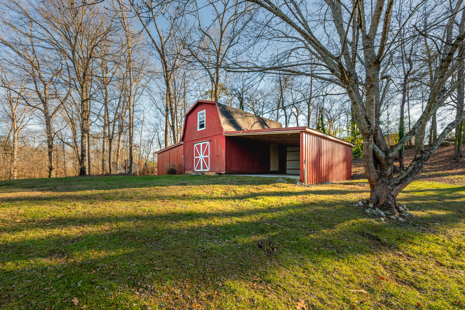 324 Five Points Road