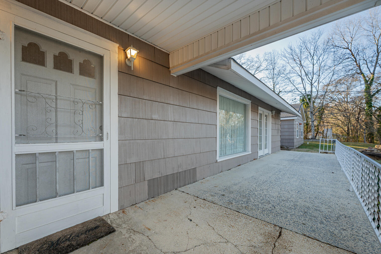 324 Five Points Road