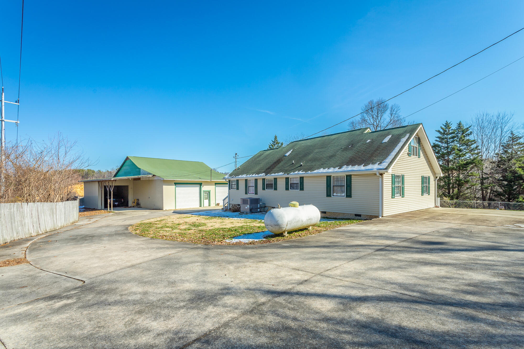 1224 Thrasher B Pike