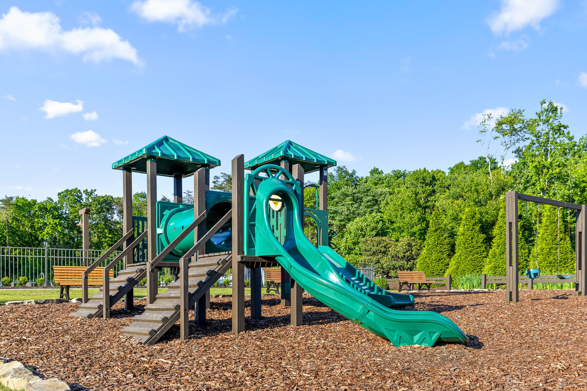 7248 Chimney Rock Trail