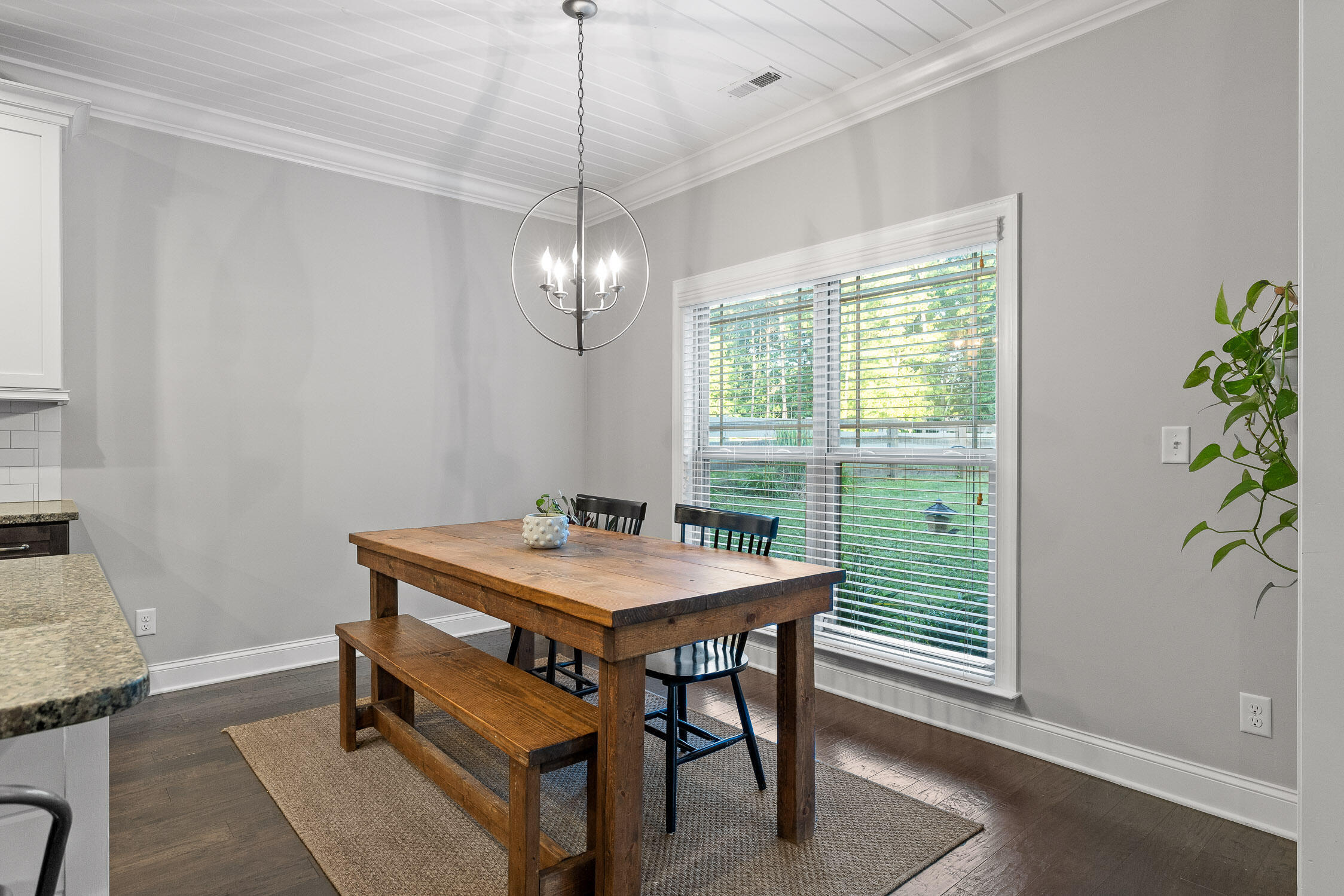 7248 Chimney Rock Trail