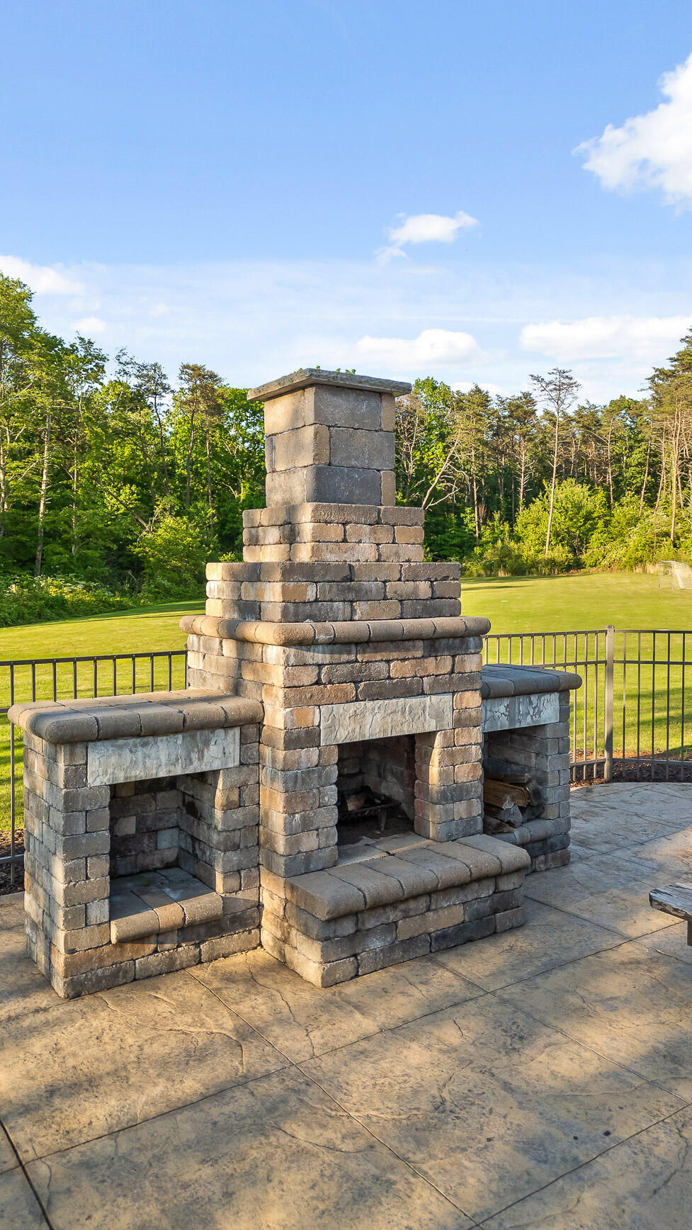 7248 Chimney Rock Trail