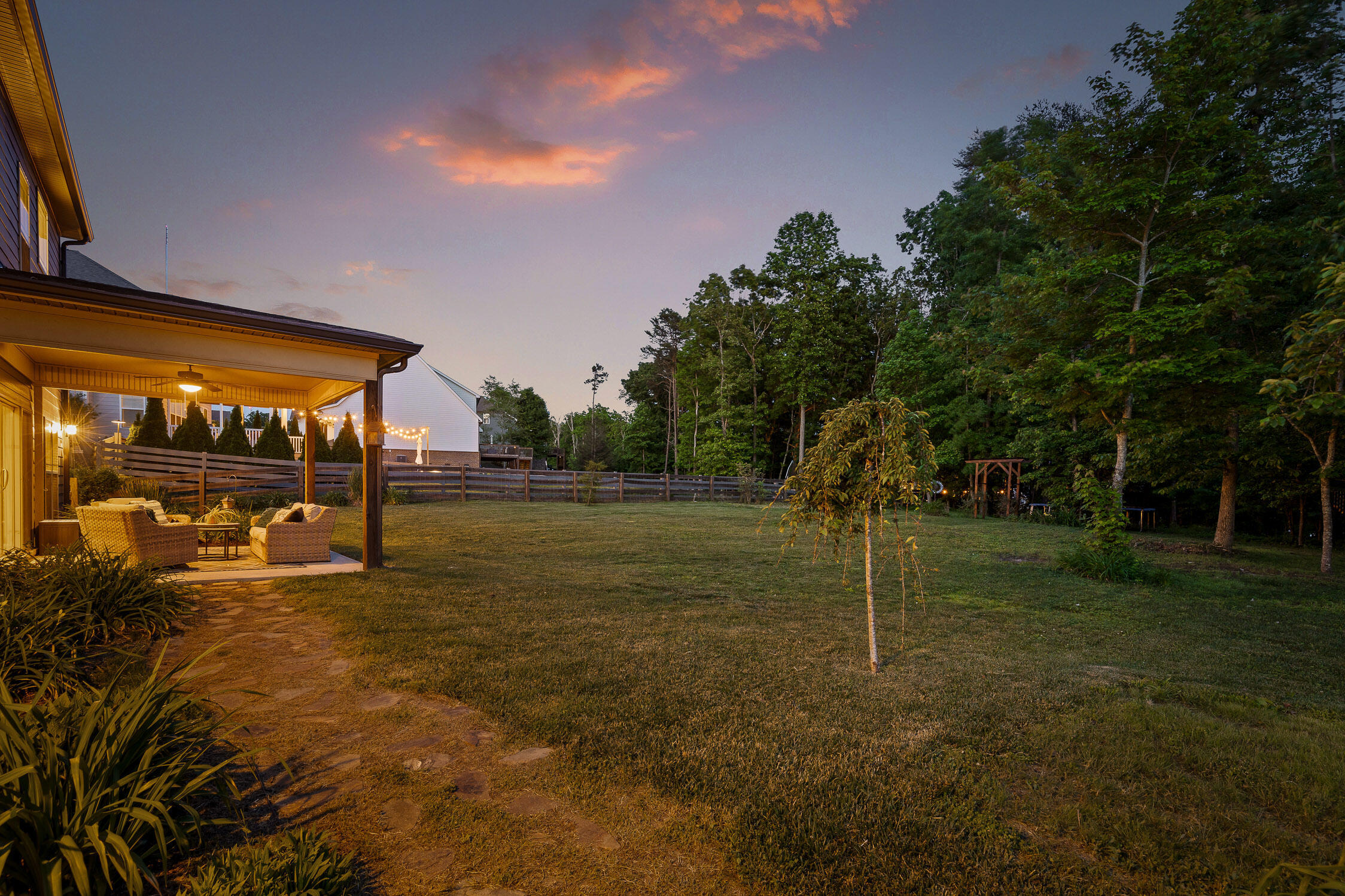 7248 Chimney Rock Trail