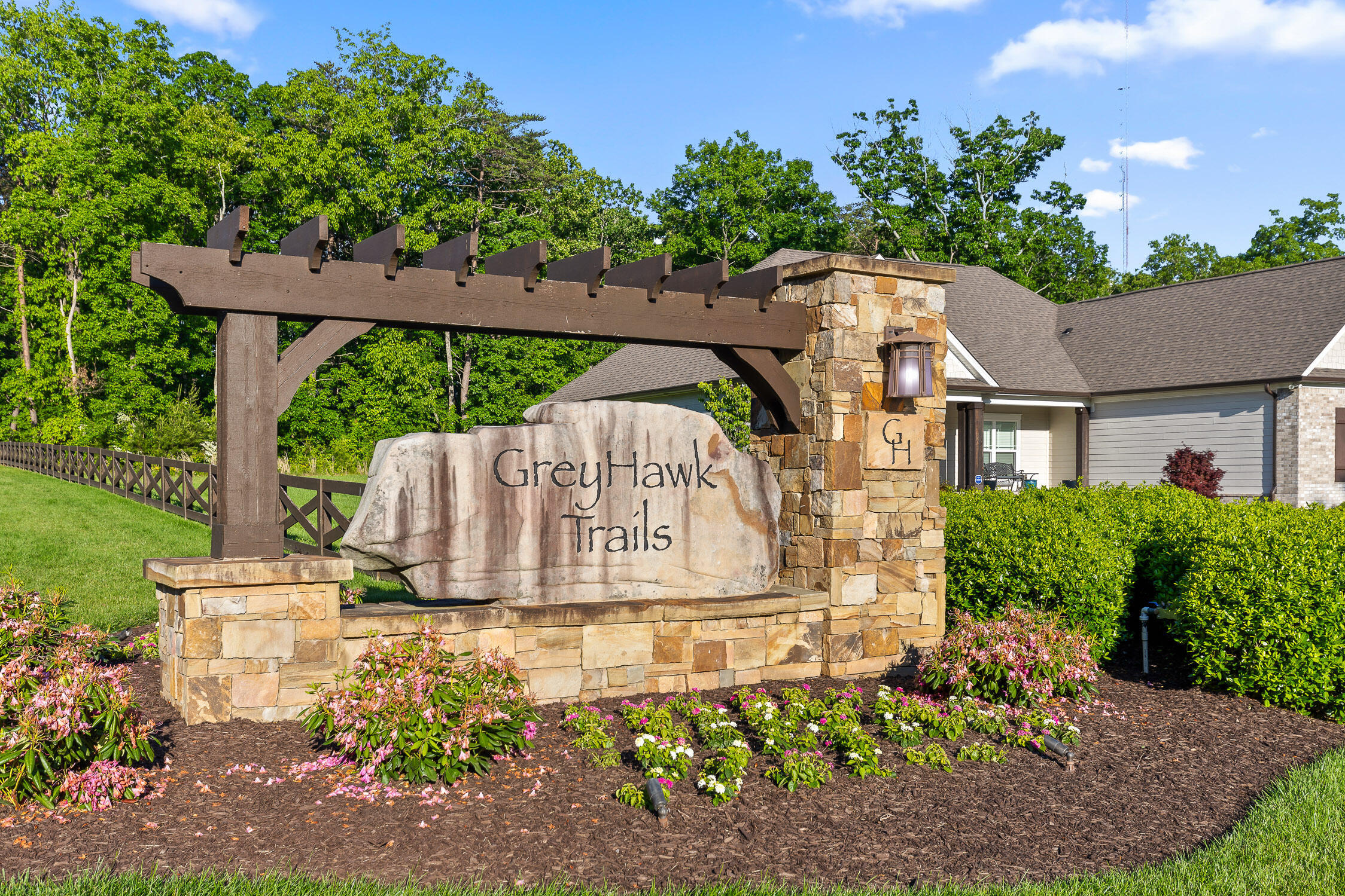 7248 Chimney Rock Trail