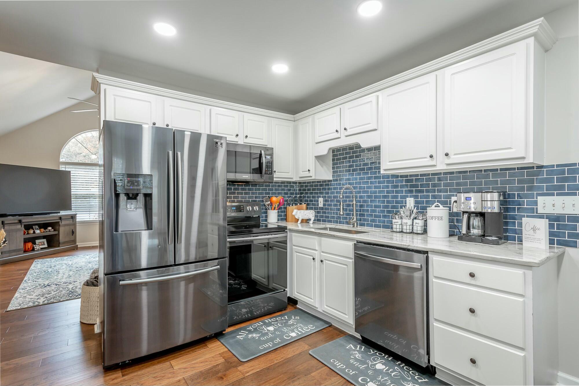 9600 Robinson Farm Road