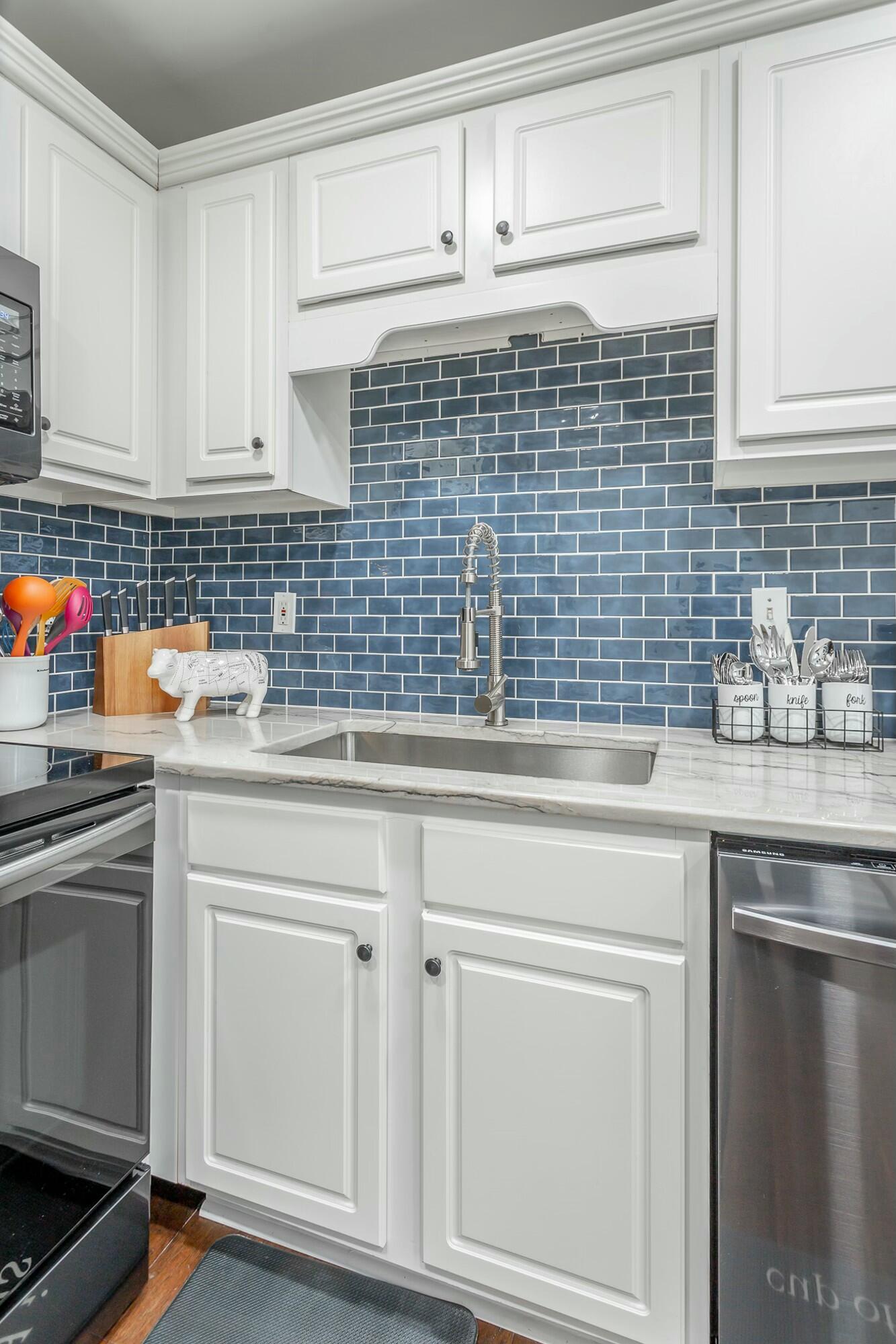 9600 Robinson Farm Road