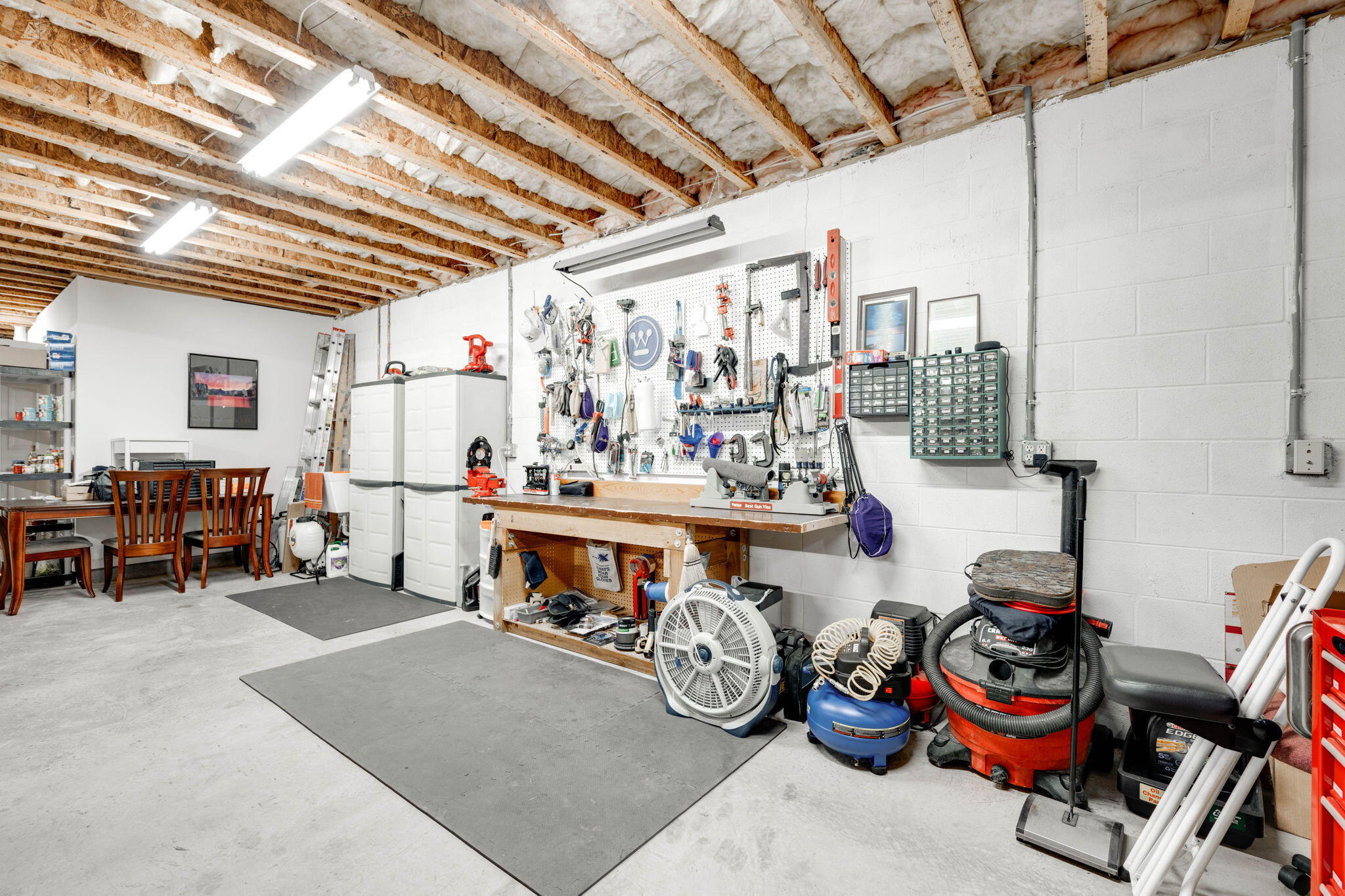 7859 Rocky Ledge Drive