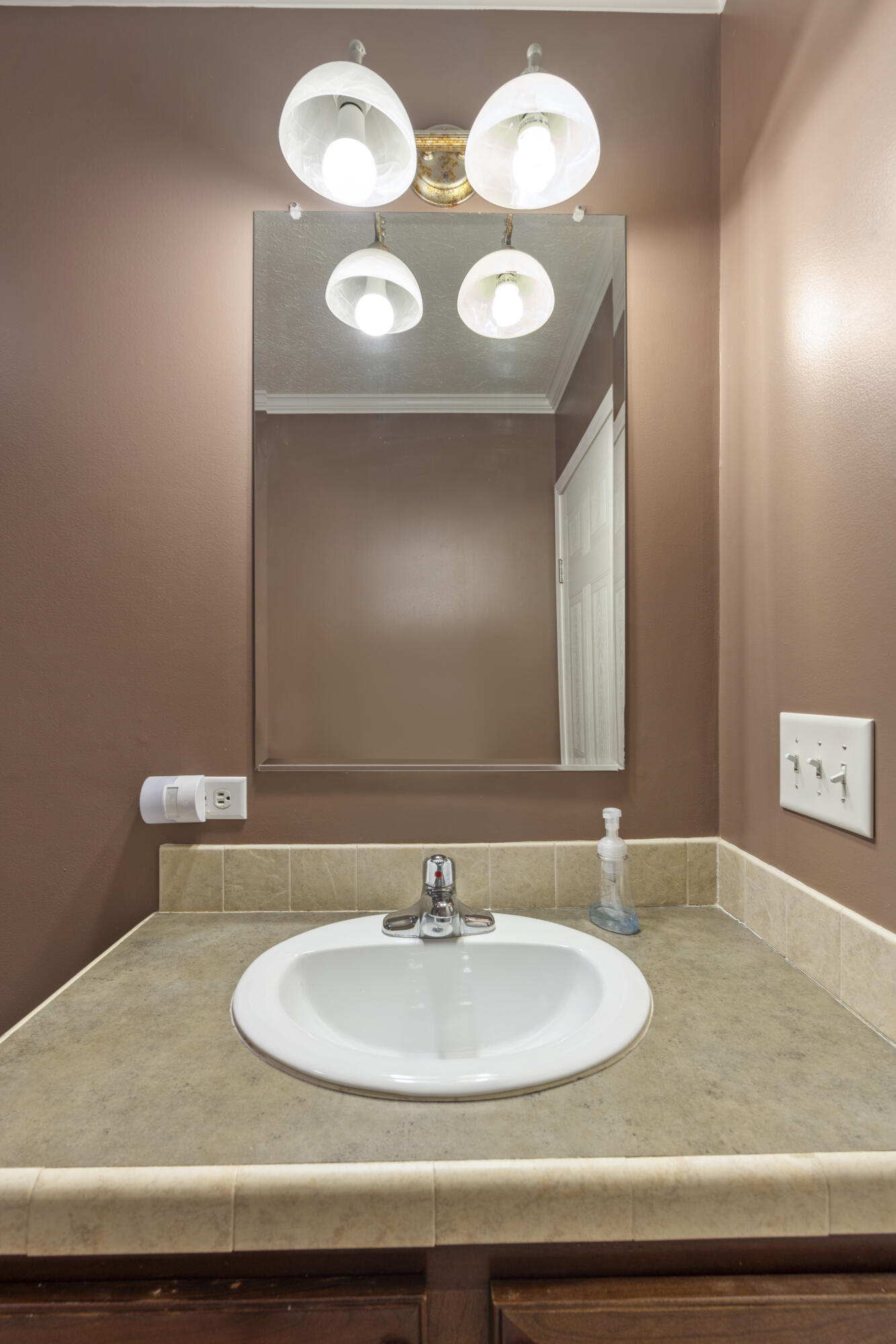 1428 Hammerhill Road