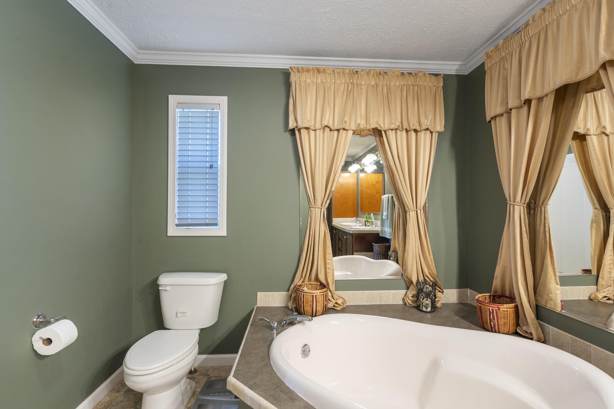 1428 Hammerhill Road