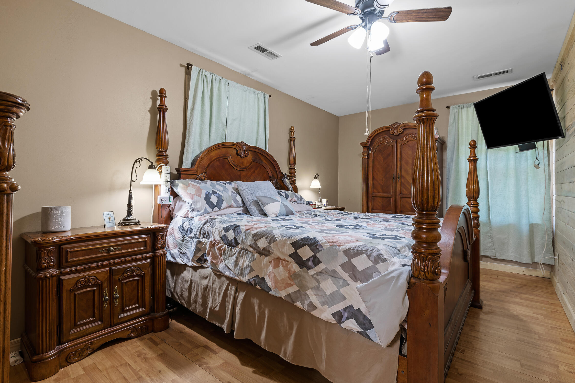 1158 Pryor Cove Road