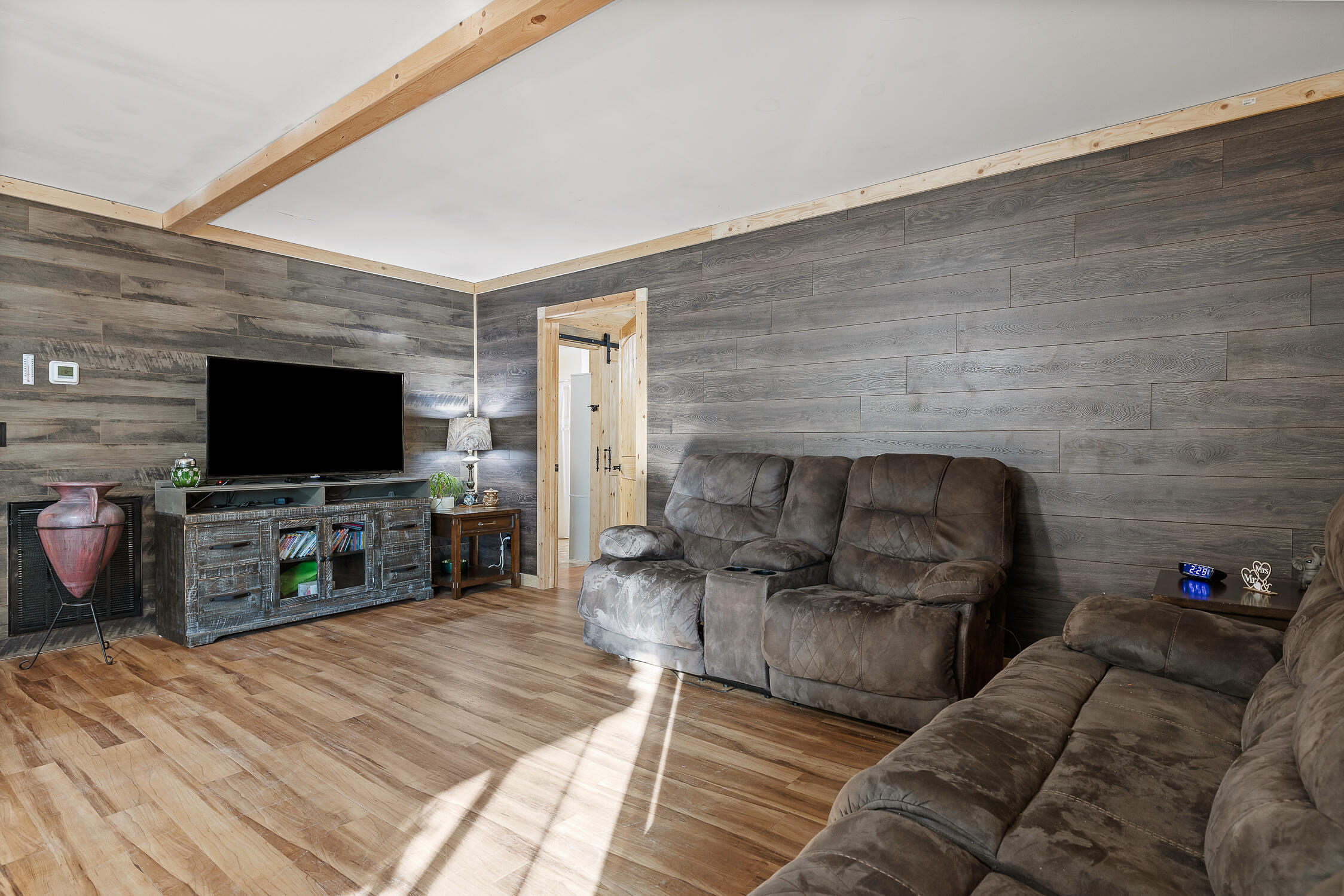 1158 Pryor Cove Road