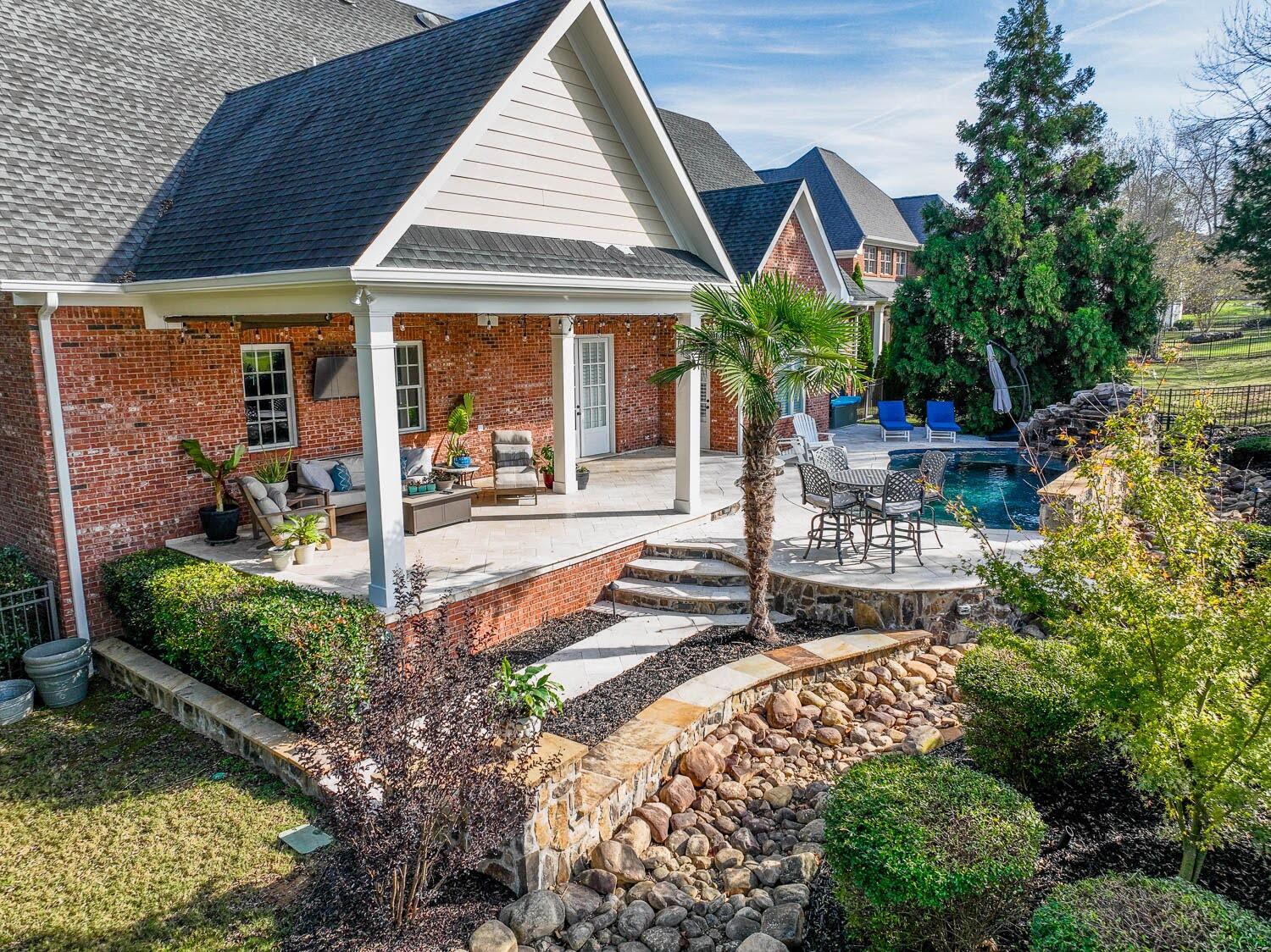 7897 Hampton Cove Drive