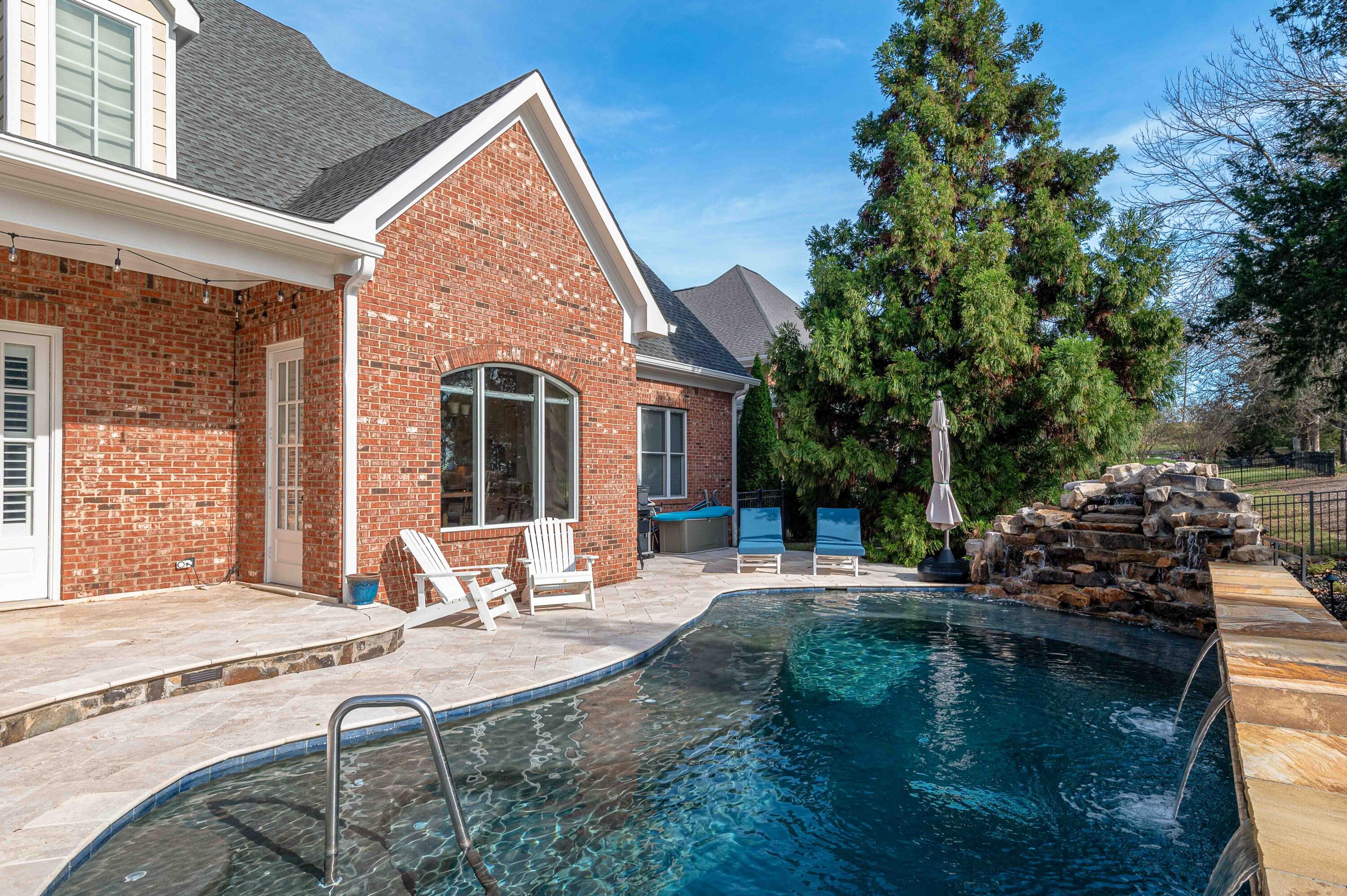 7897 Hampton Cove Drive