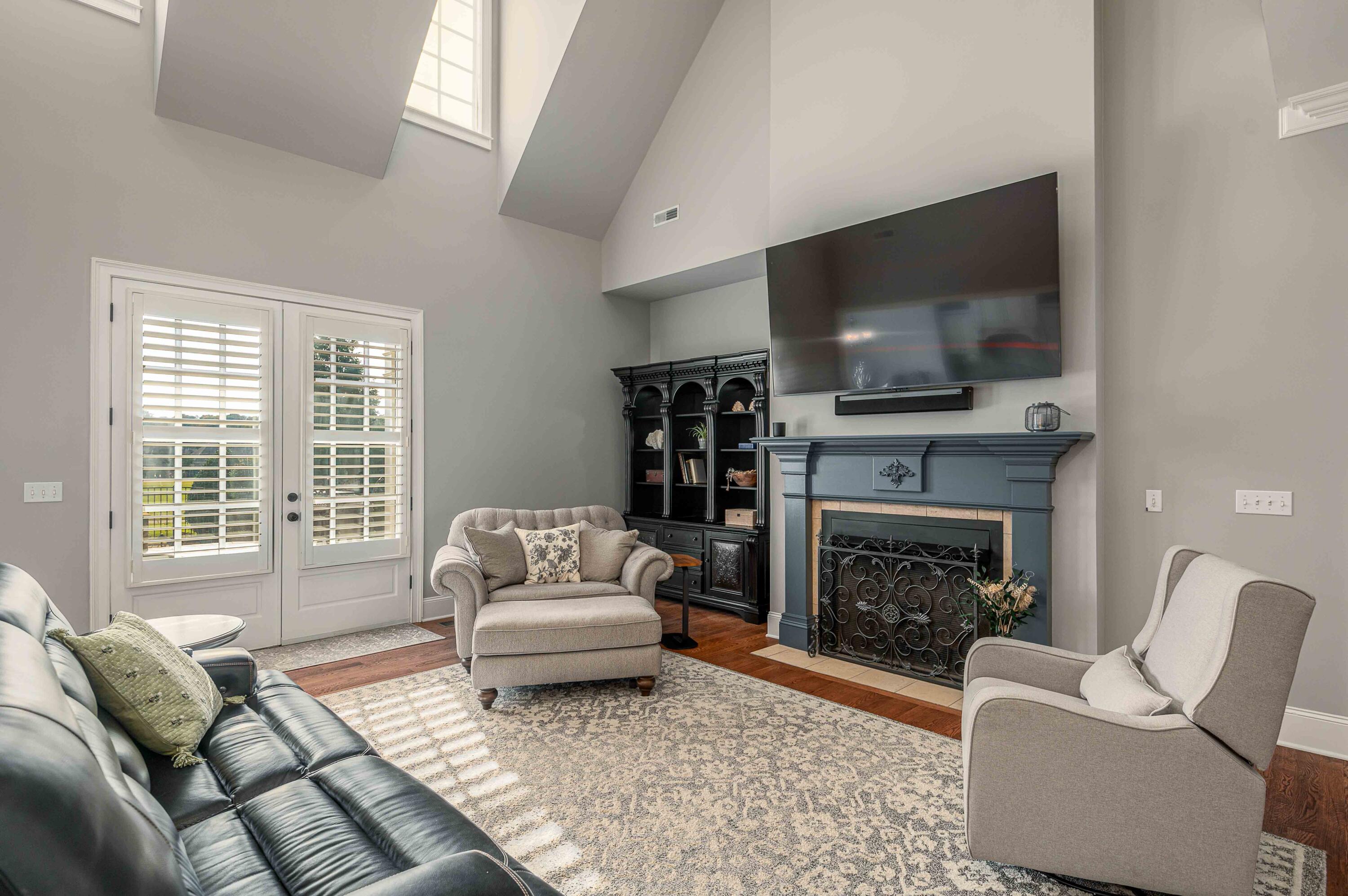 7897 Hampton Cove Drive