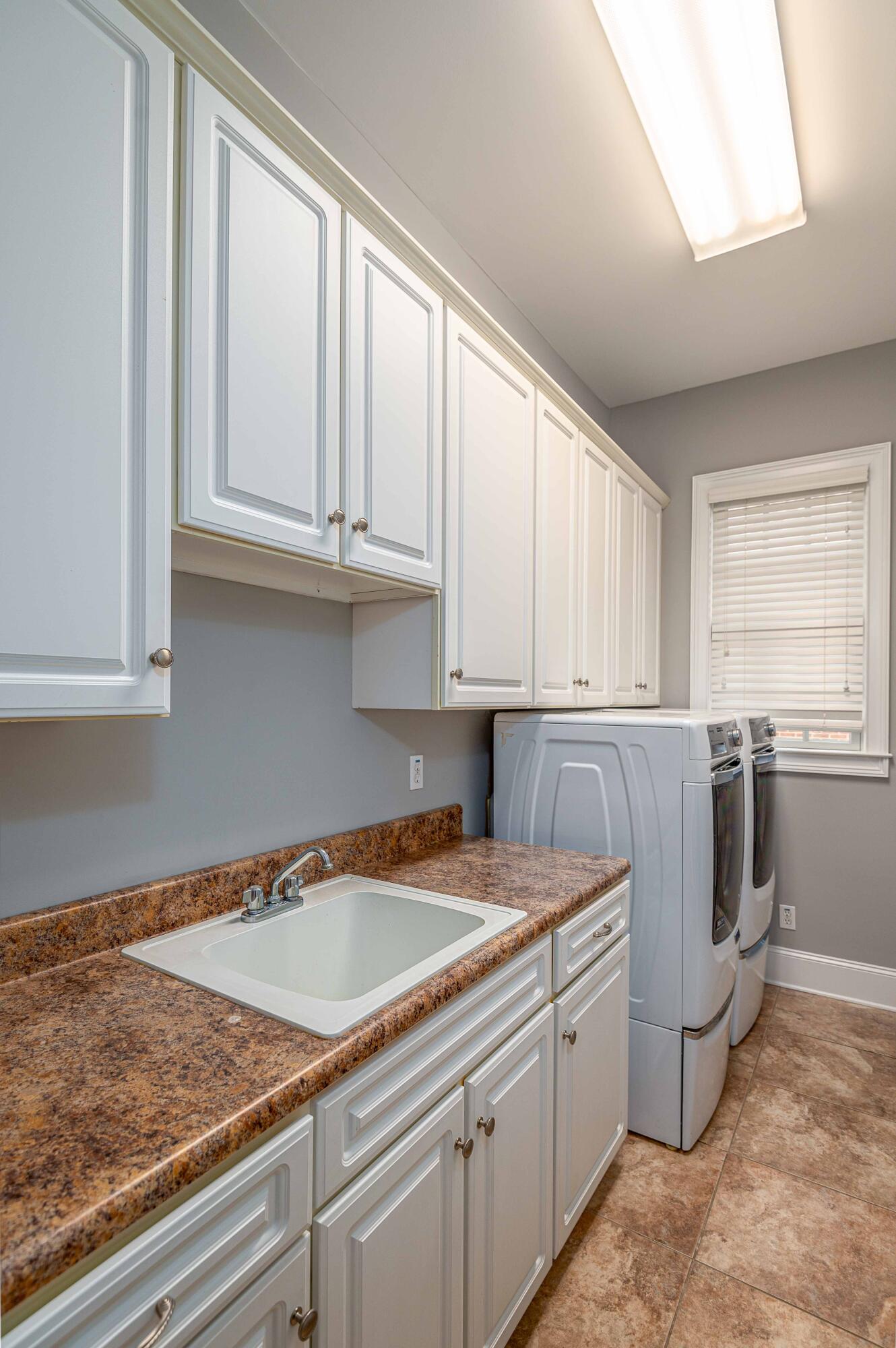 7897 Hampton Cove Drive