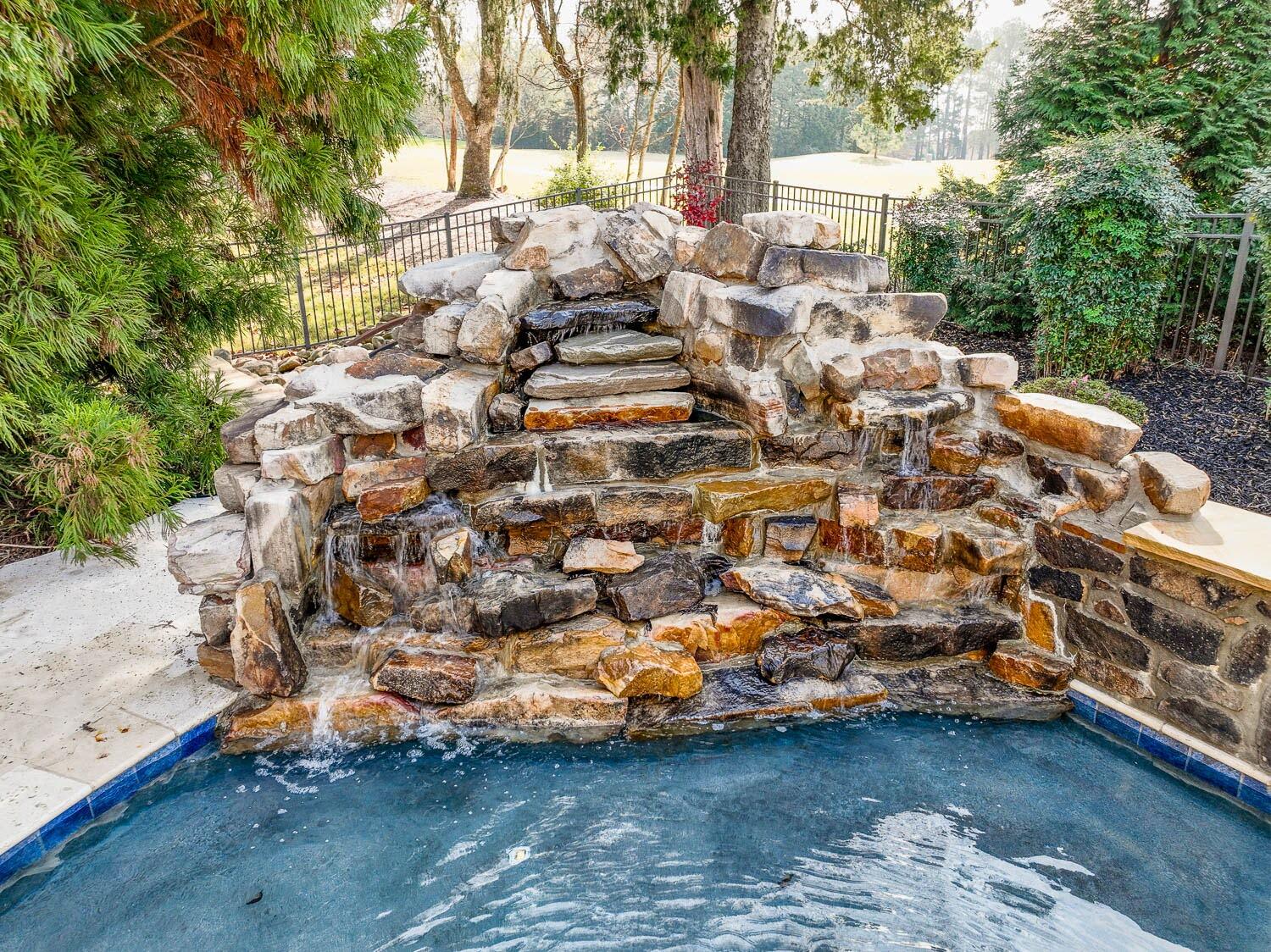 7897 Hampton Cove Drive