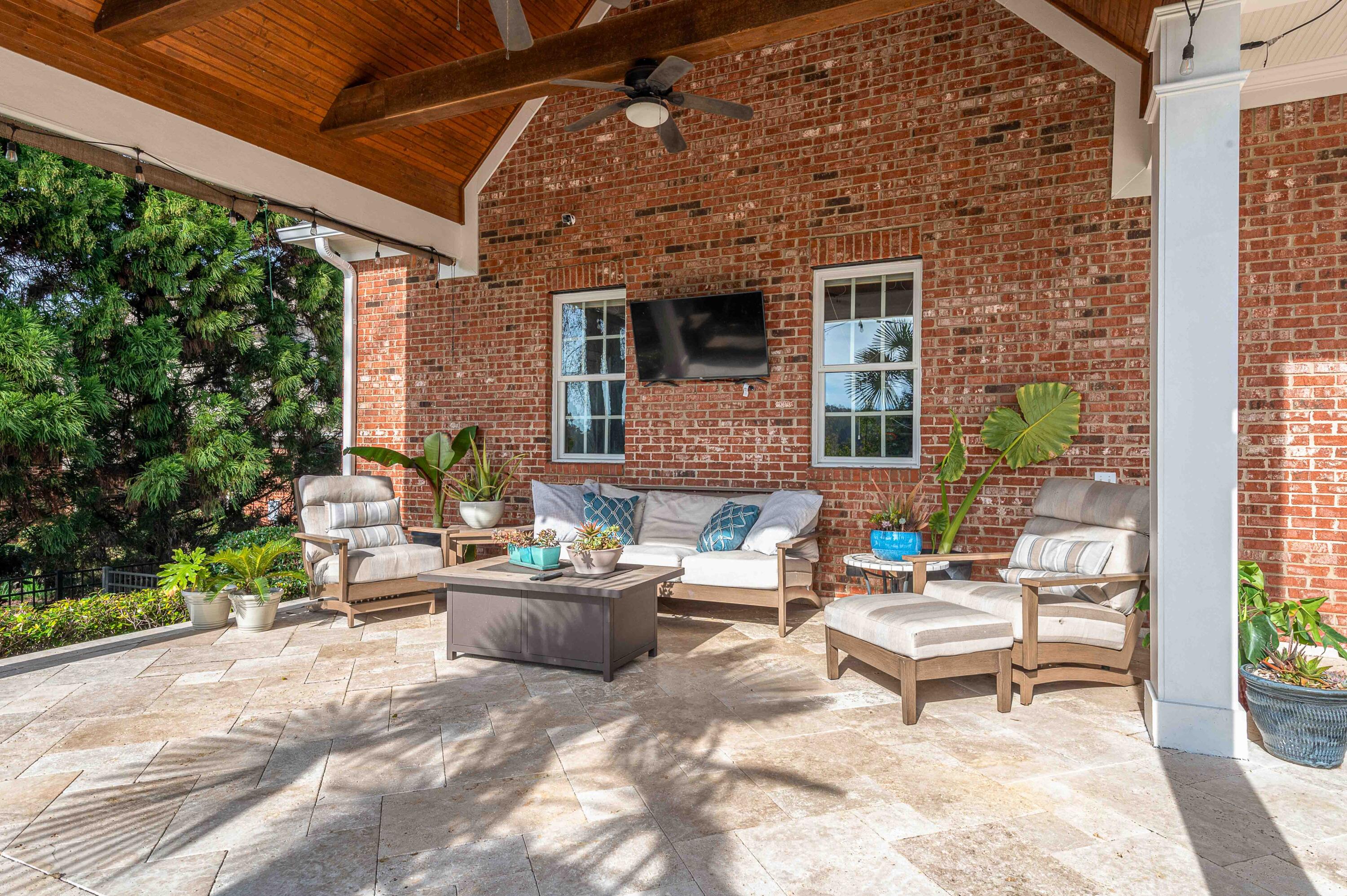 7897 Hampton Cove Drive