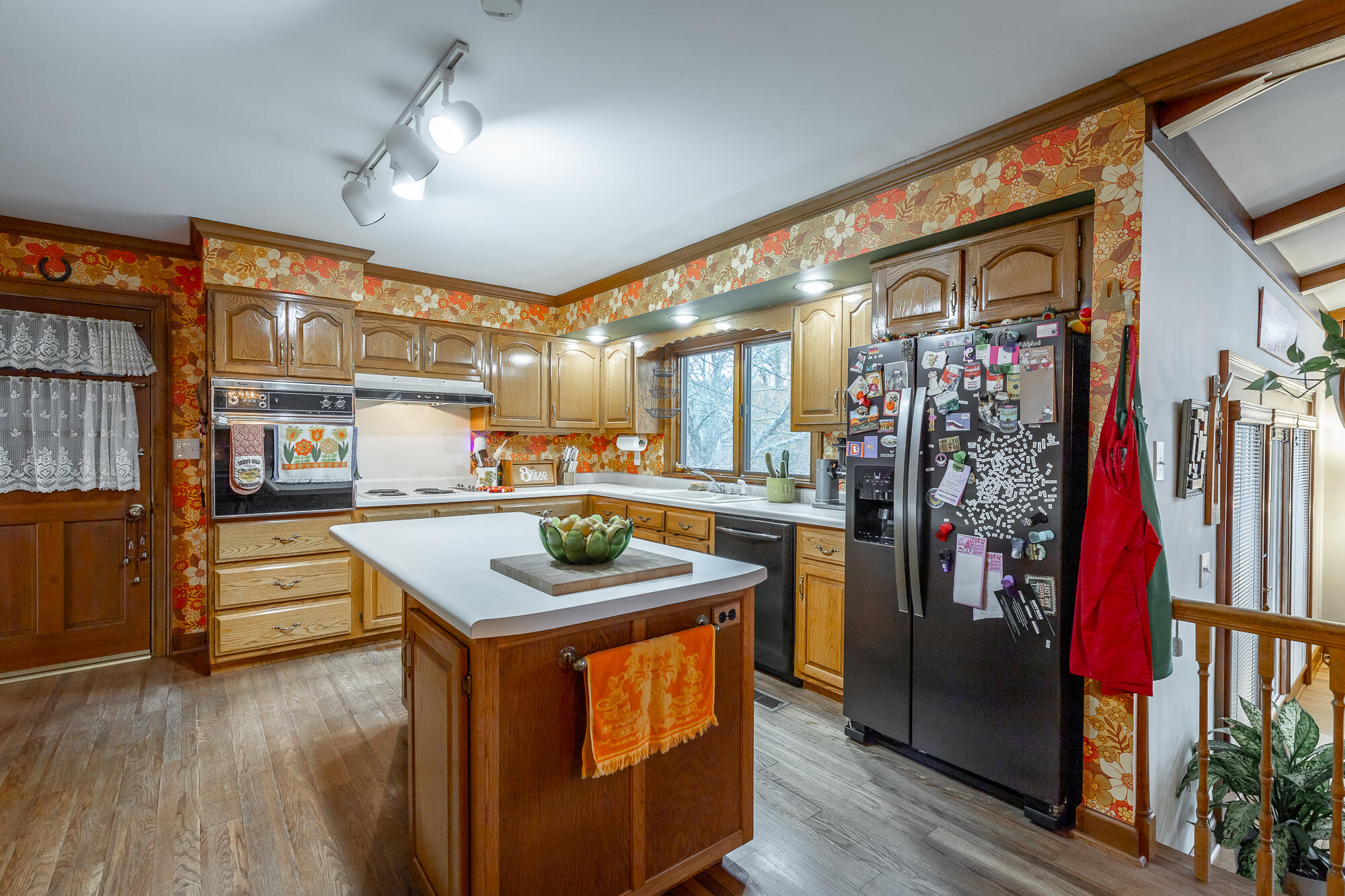 4804 Murray Hills Drive