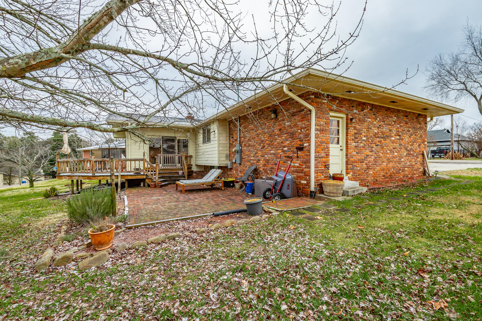 4804 Murray Hills Drive