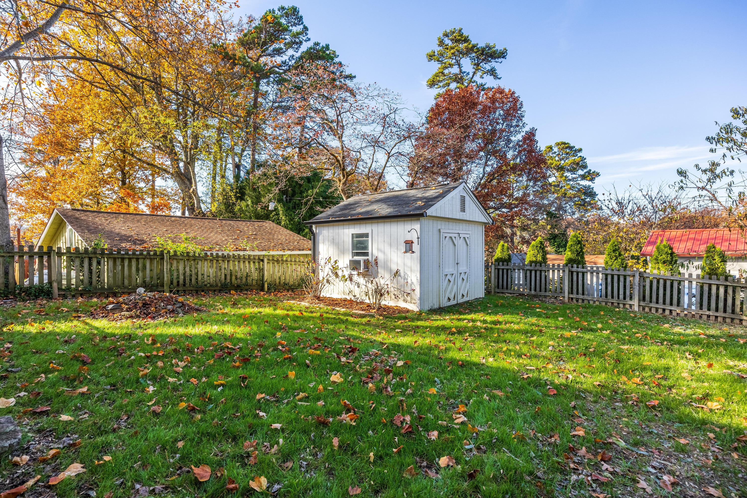 709 Mt Vernon Avenue