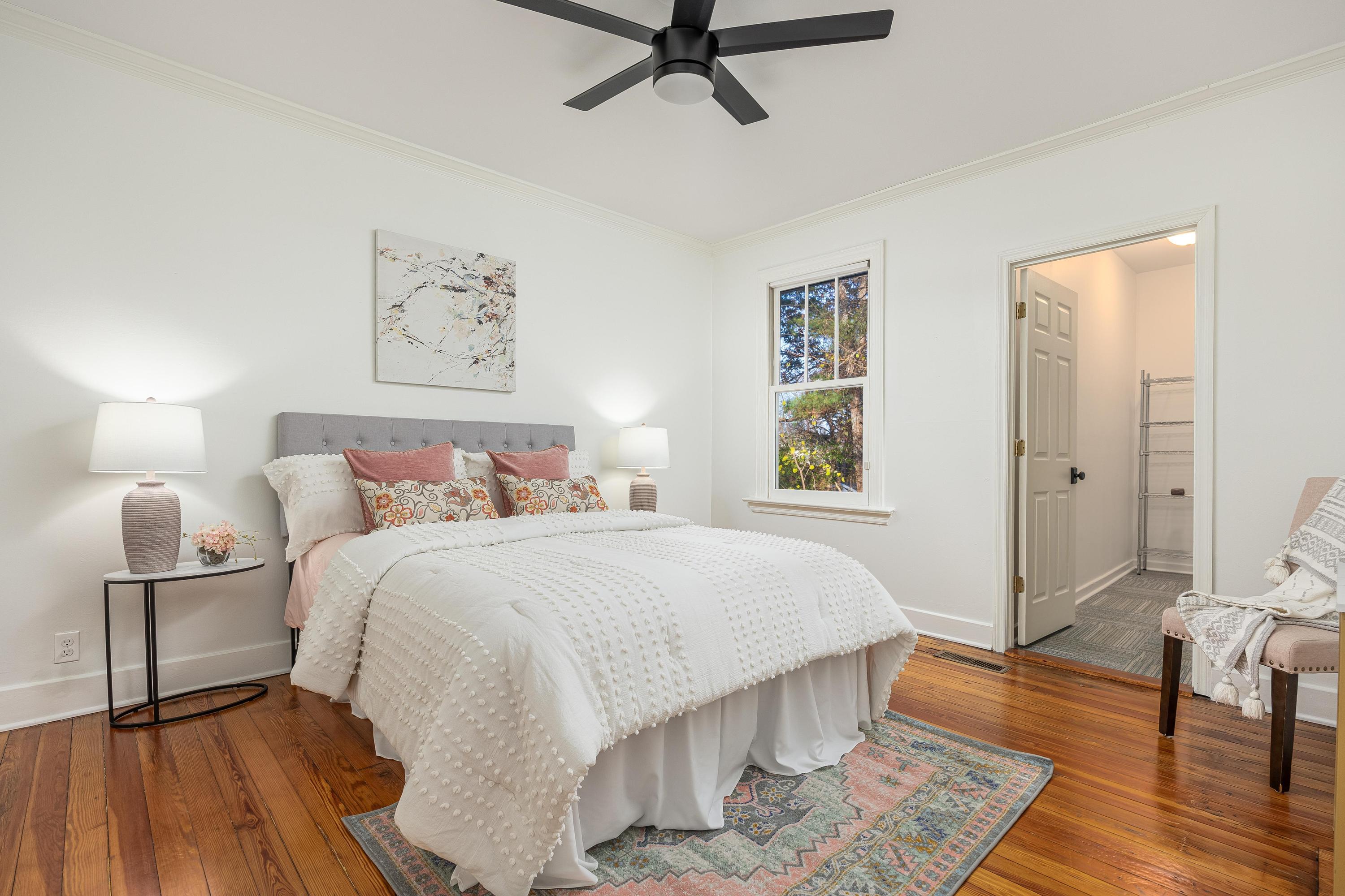 709 Mt Vernon Avenue