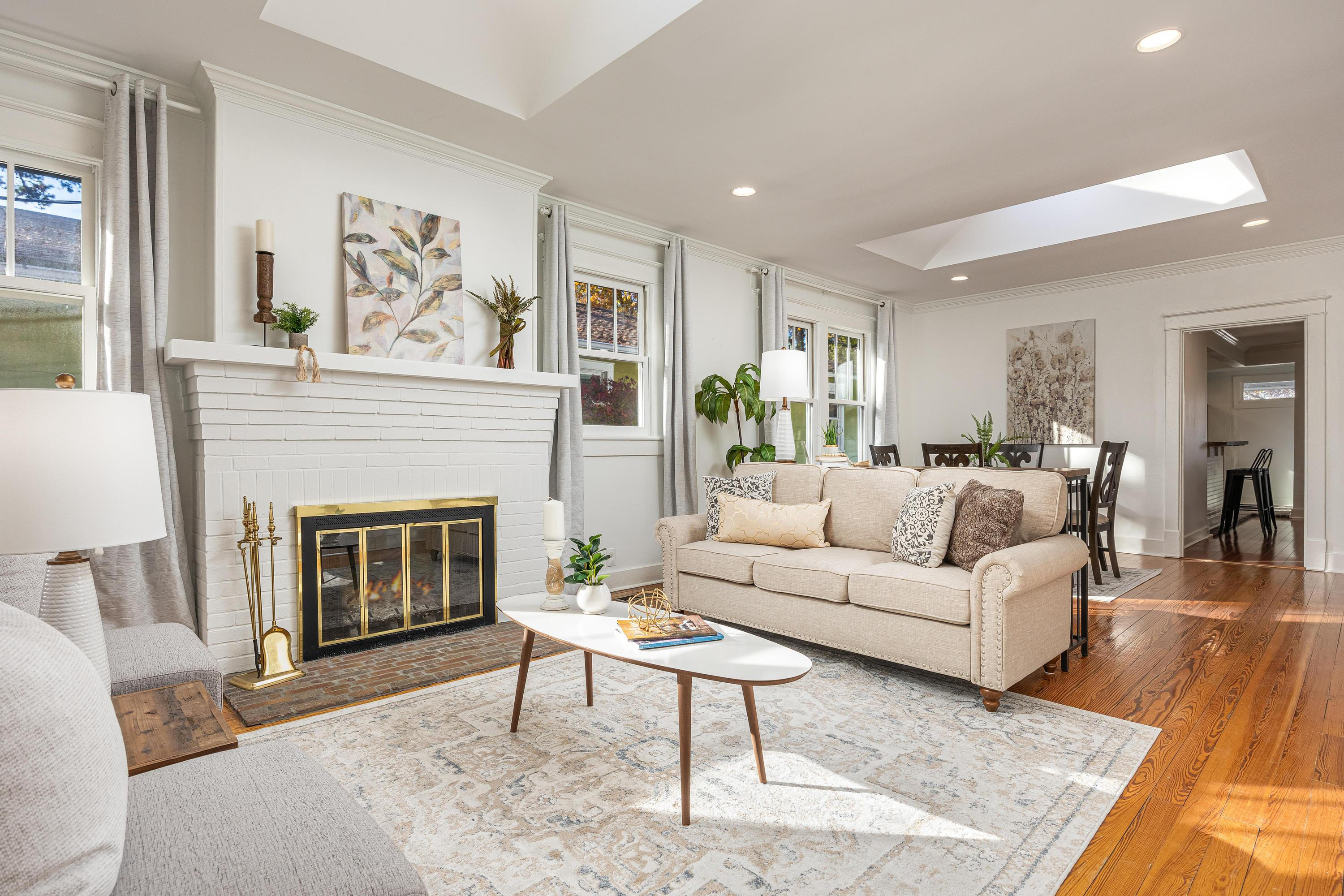 709 Mt Vernon Avenue