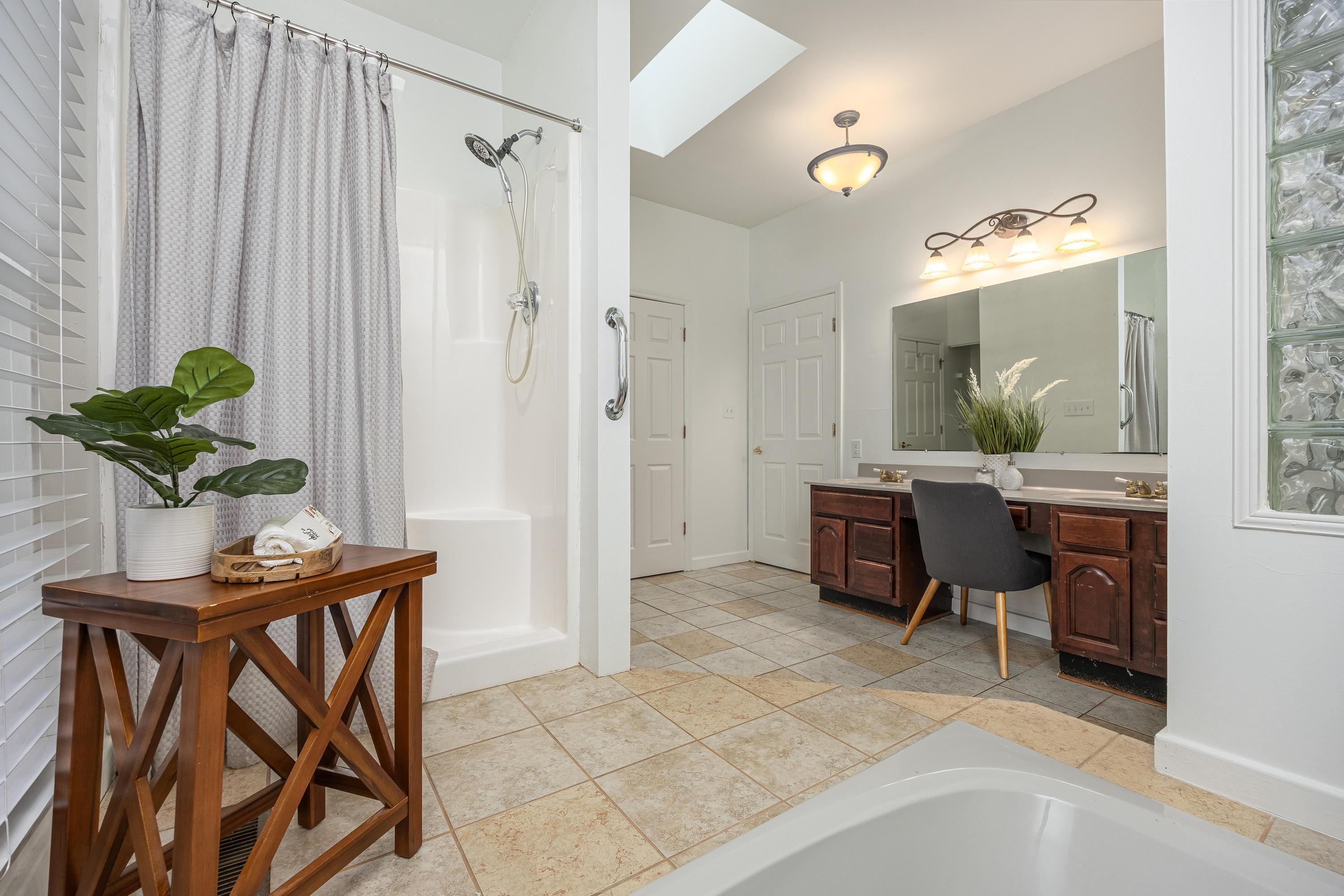 709 Mt Vernon Avenue