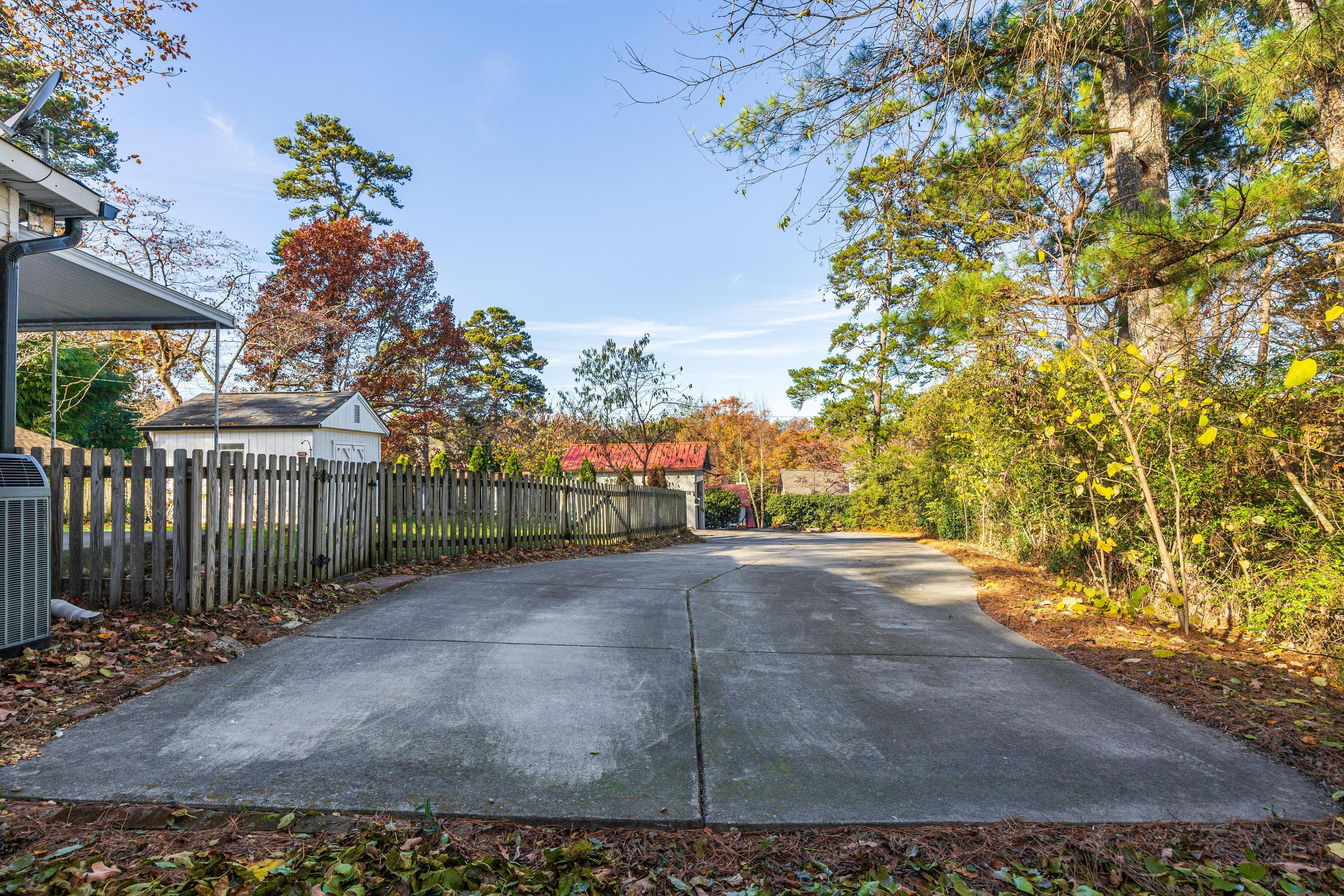 709 Mt Vernon Avenue