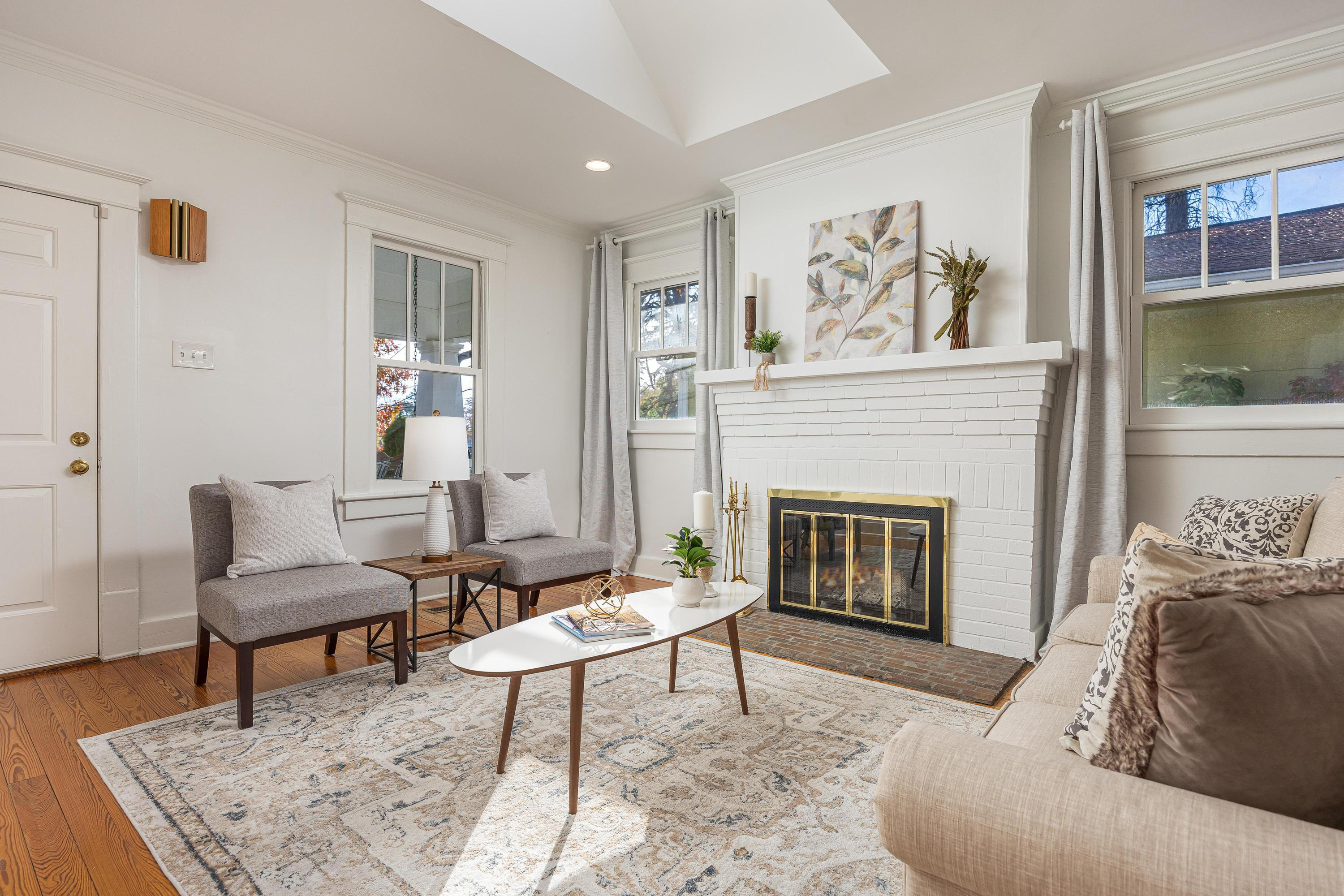 709 Mt Vernon Avenue