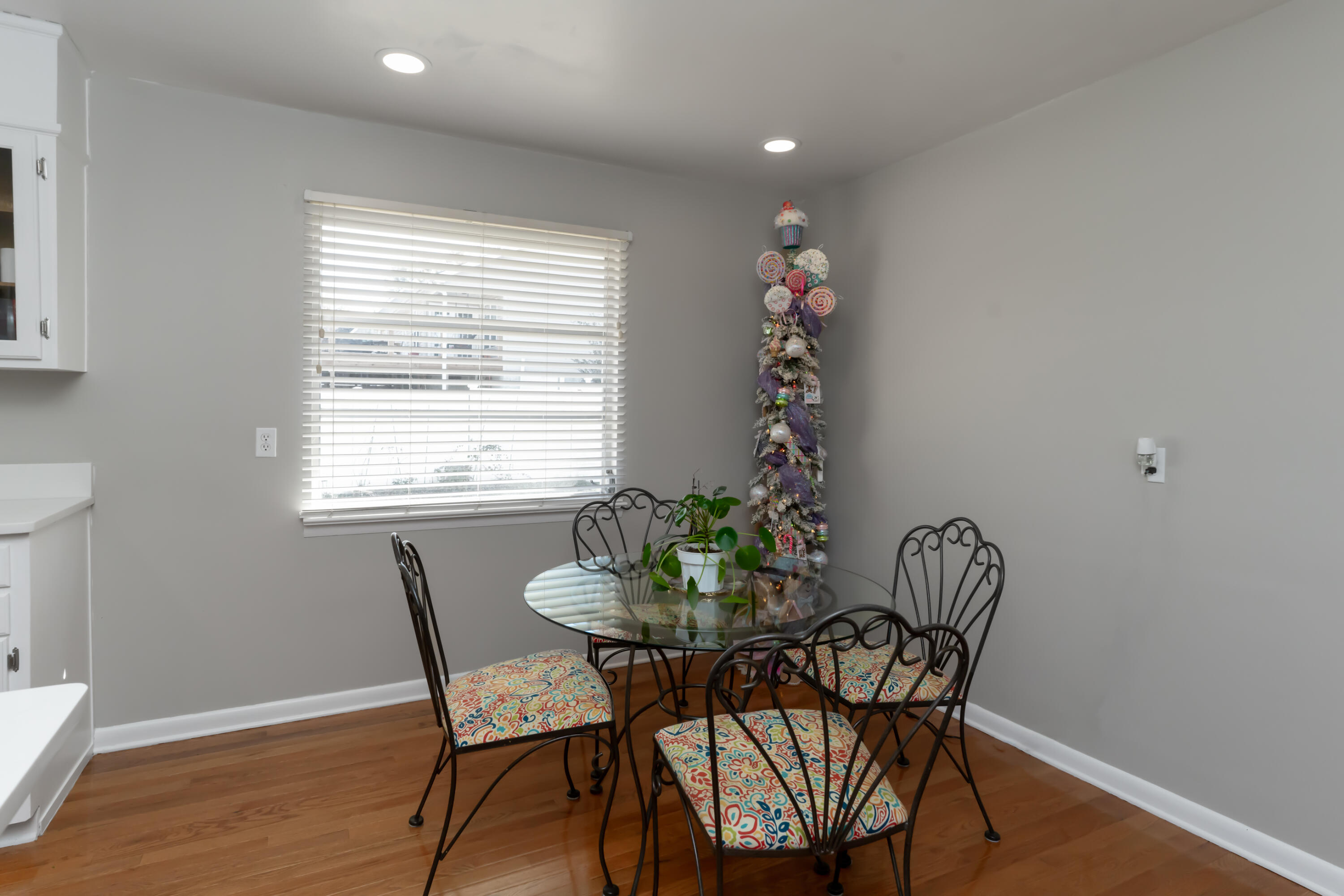 902 Charlotte Avenue