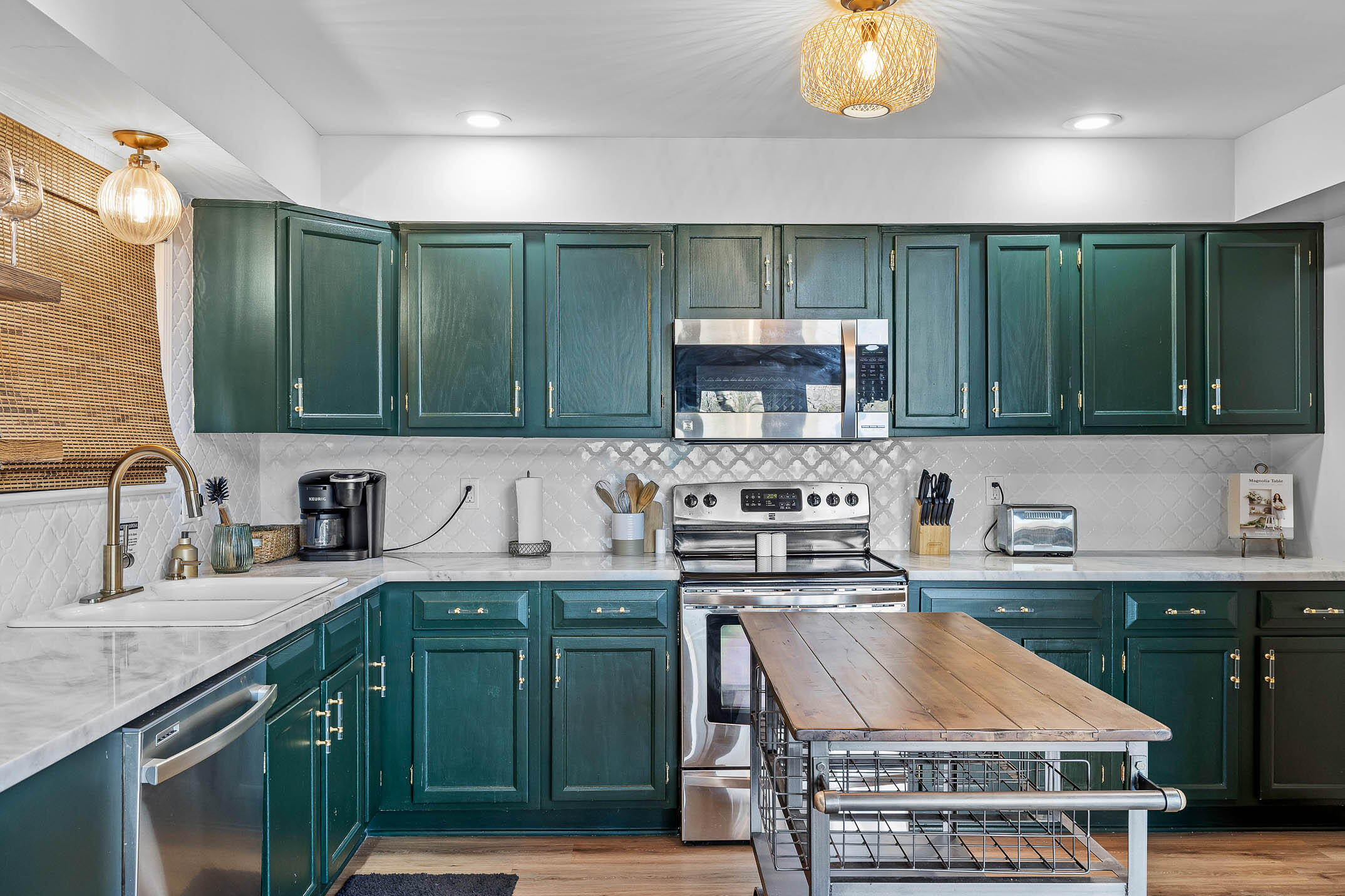 1041 Clift Cave Drive