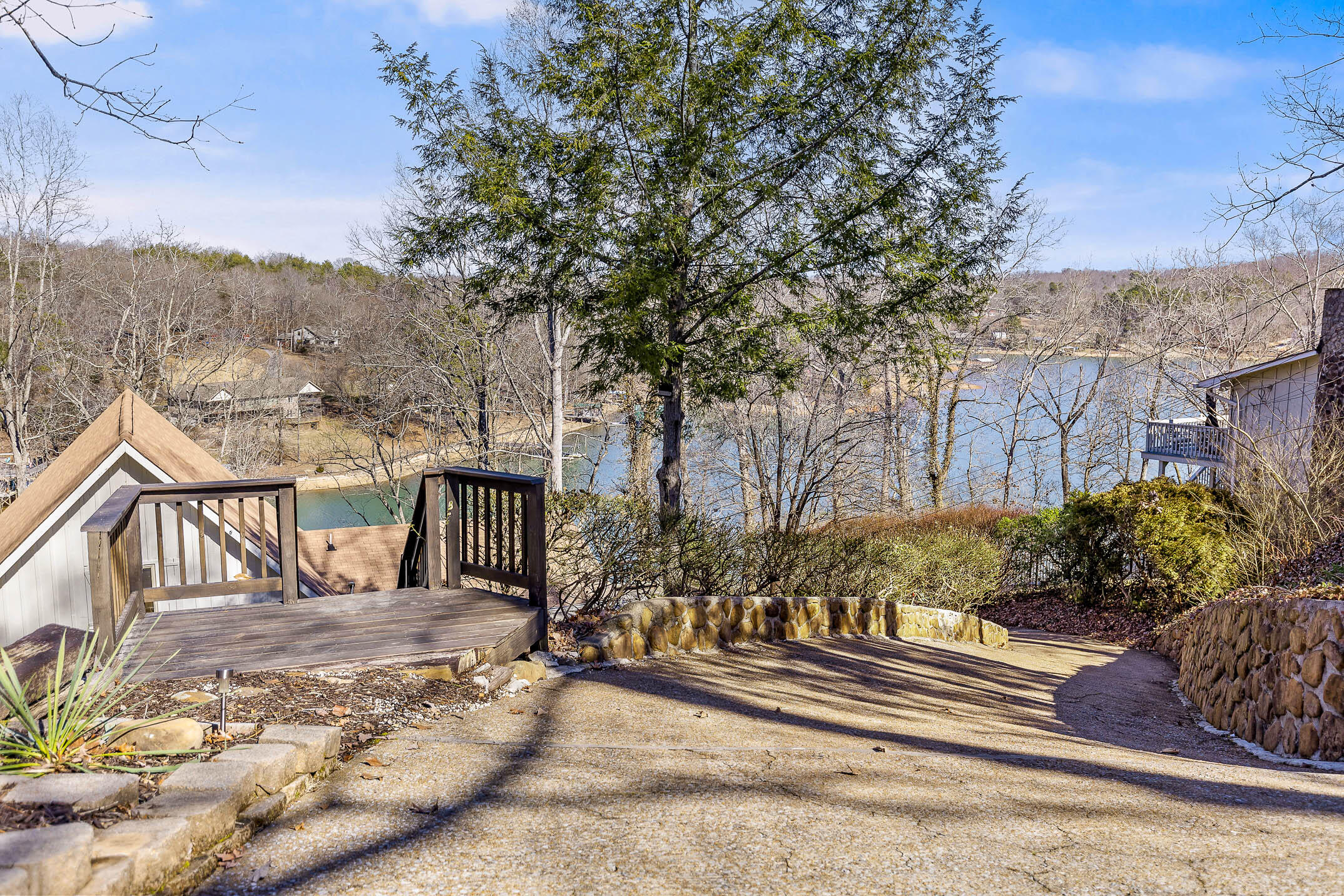 1041 Clift Cave Drive