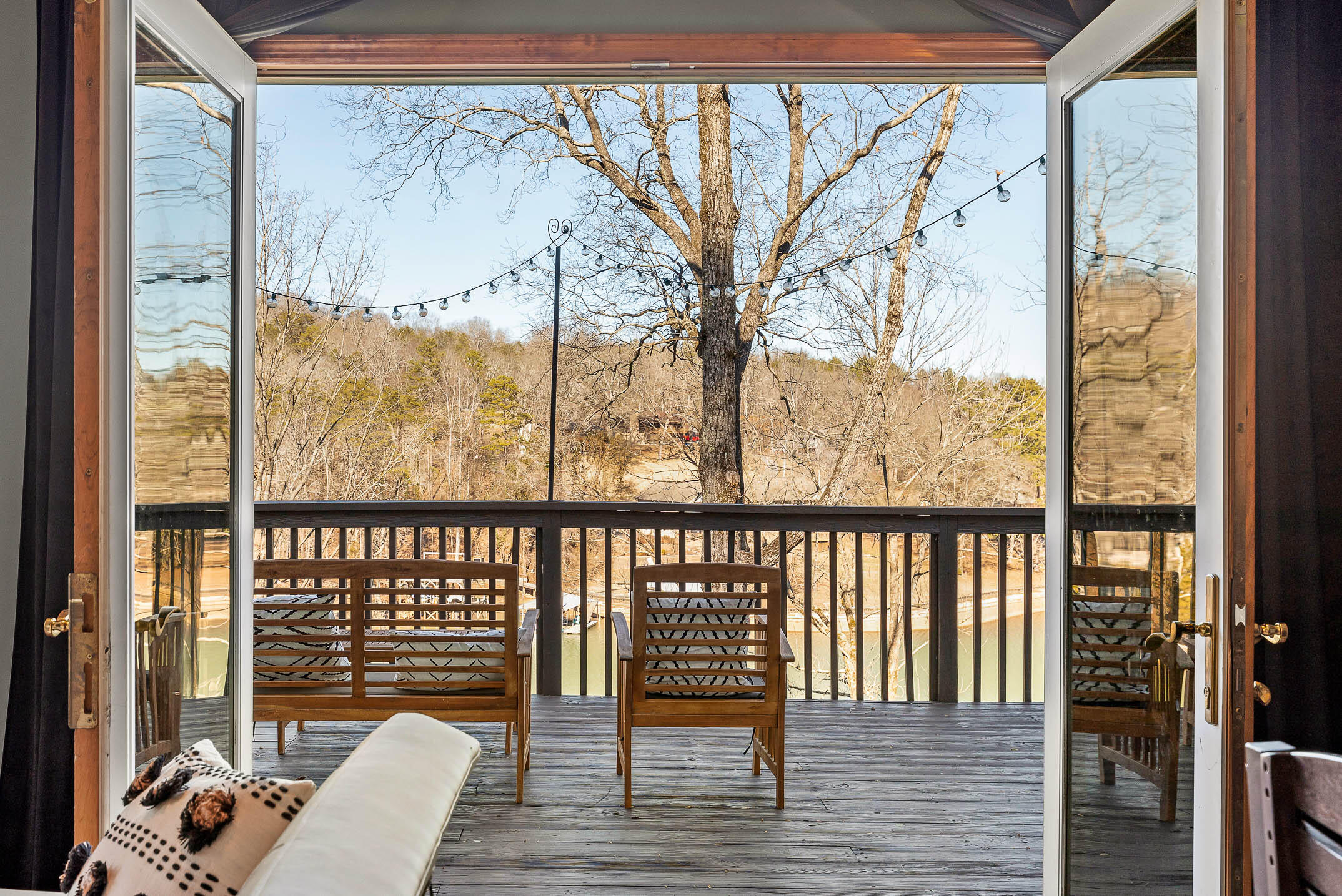 1041 Clift Cave Drive