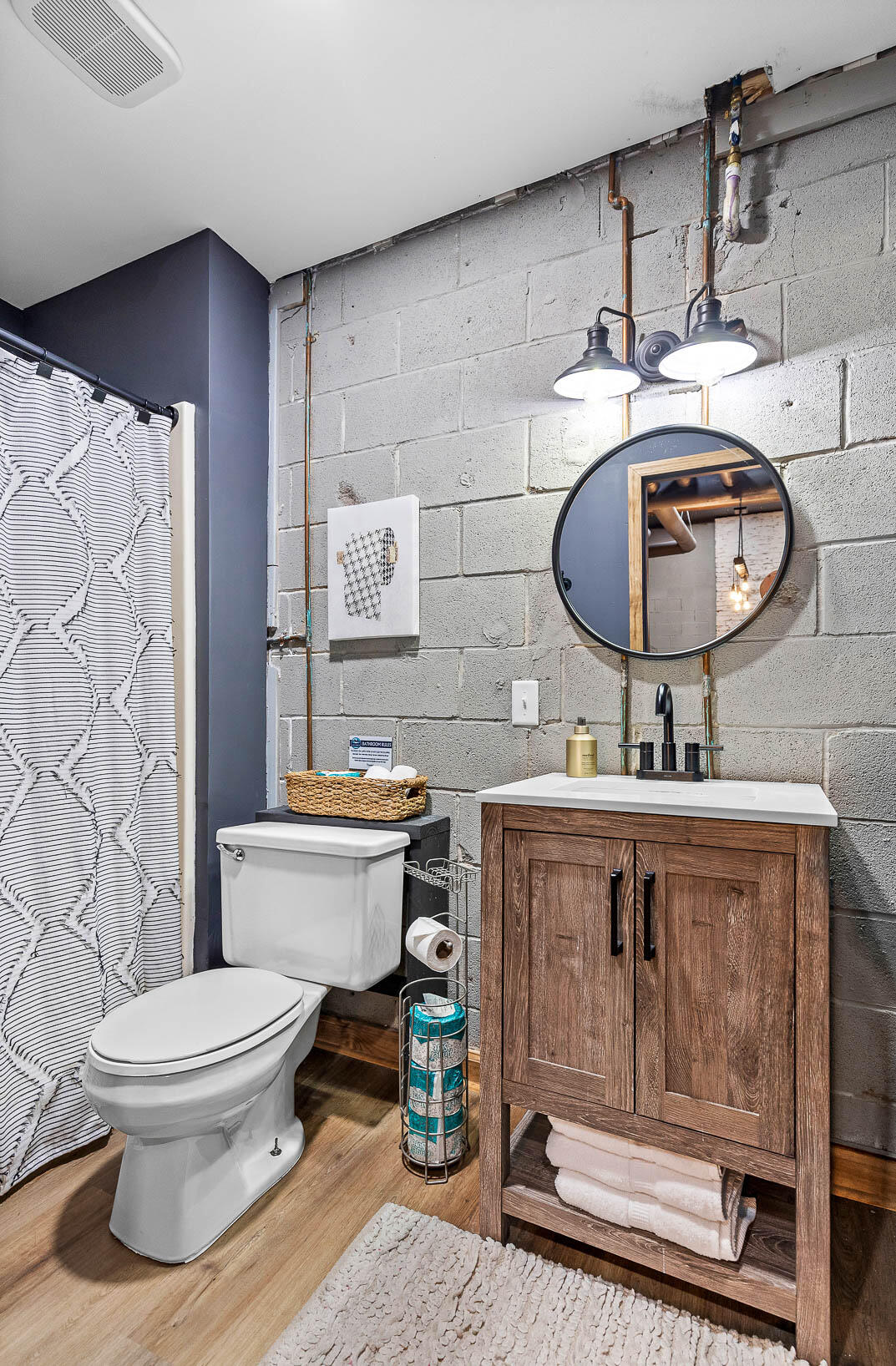 1041 Clift Cave Drive