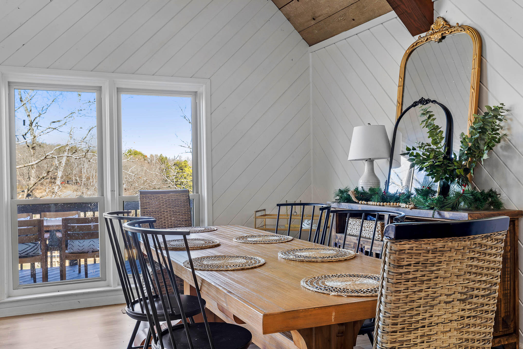 1041 Clift Cave Drive